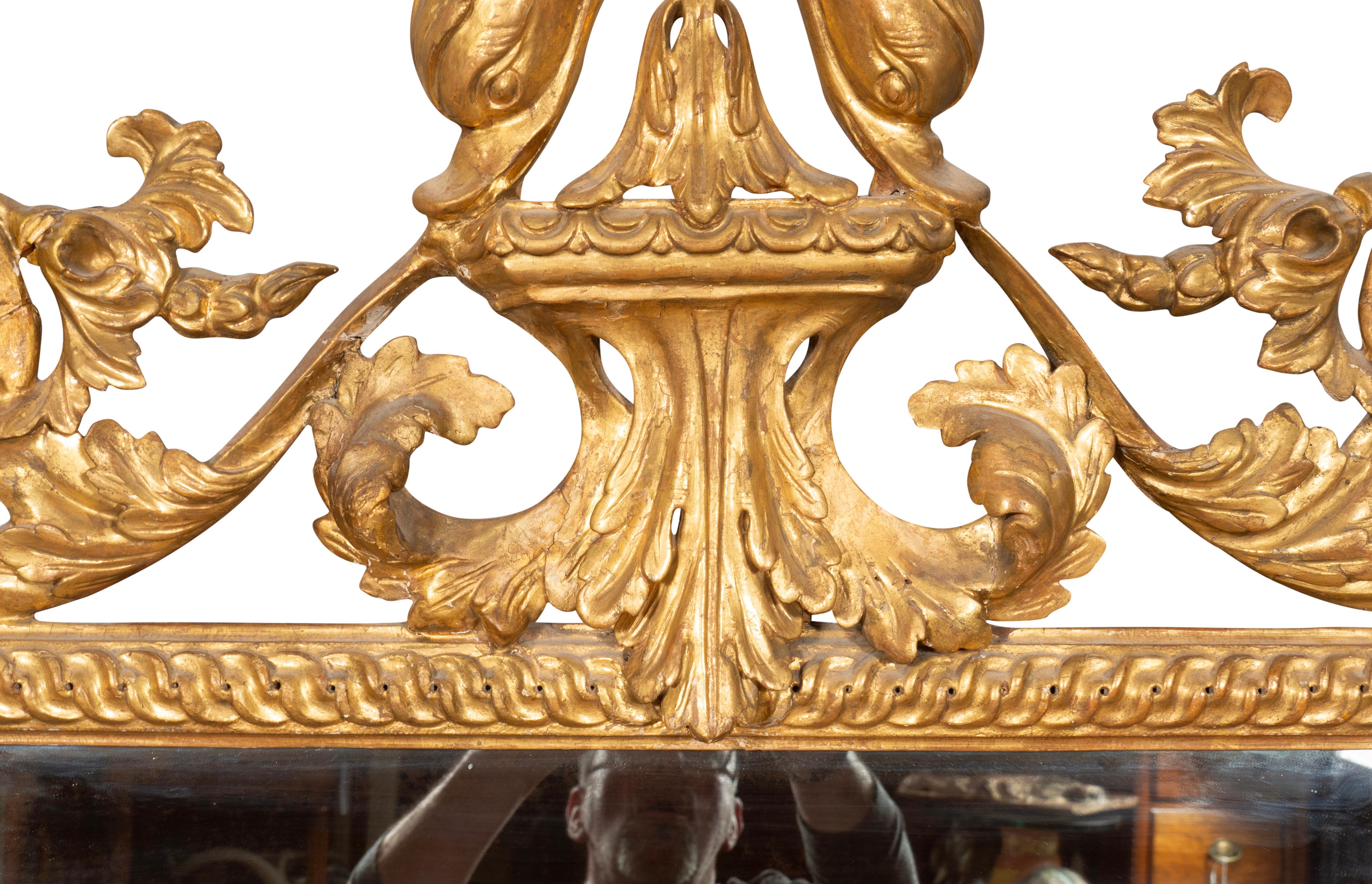Italian Neoclassic Giltwood Mirror For Sale 4