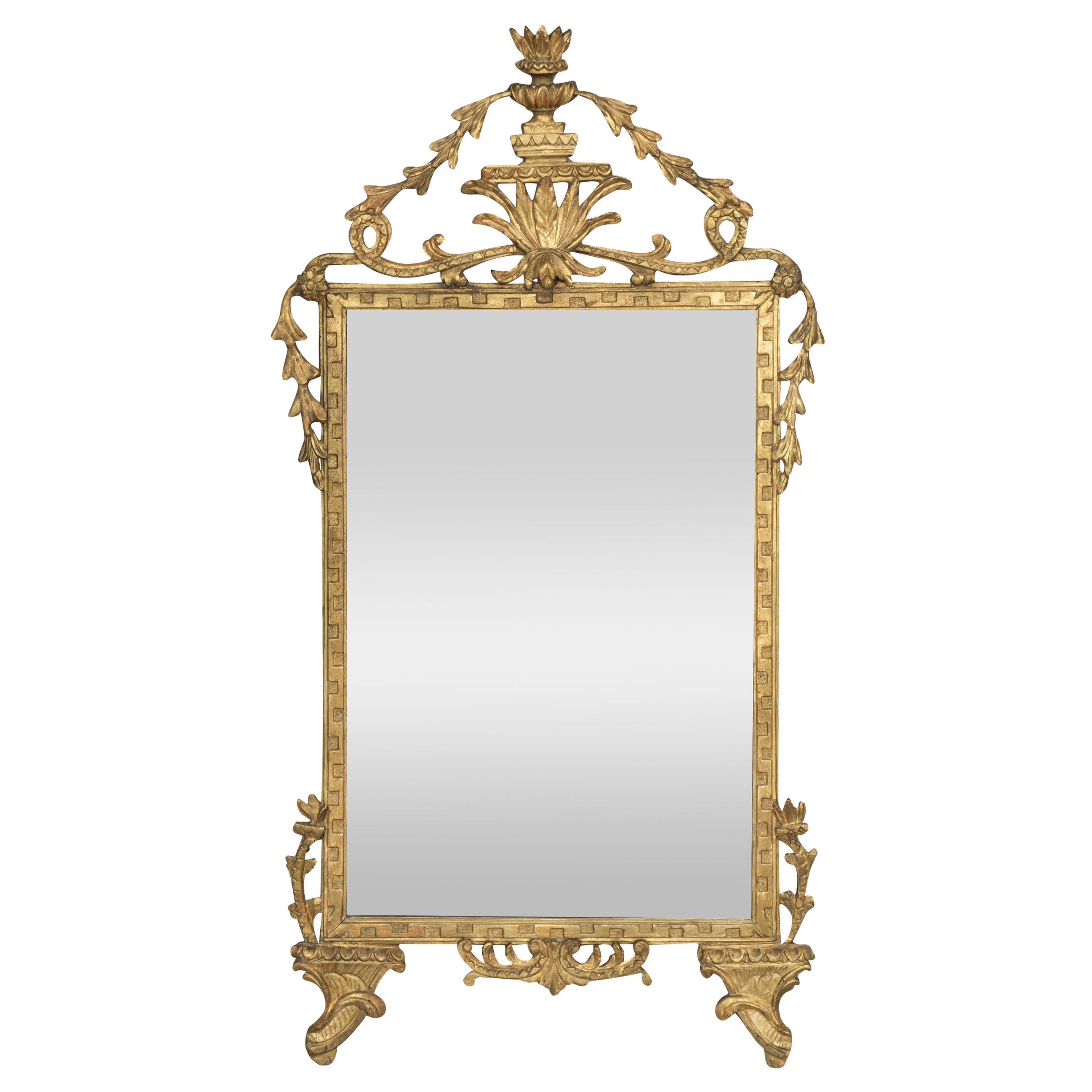 Miroir italien néoclassique en bois doré