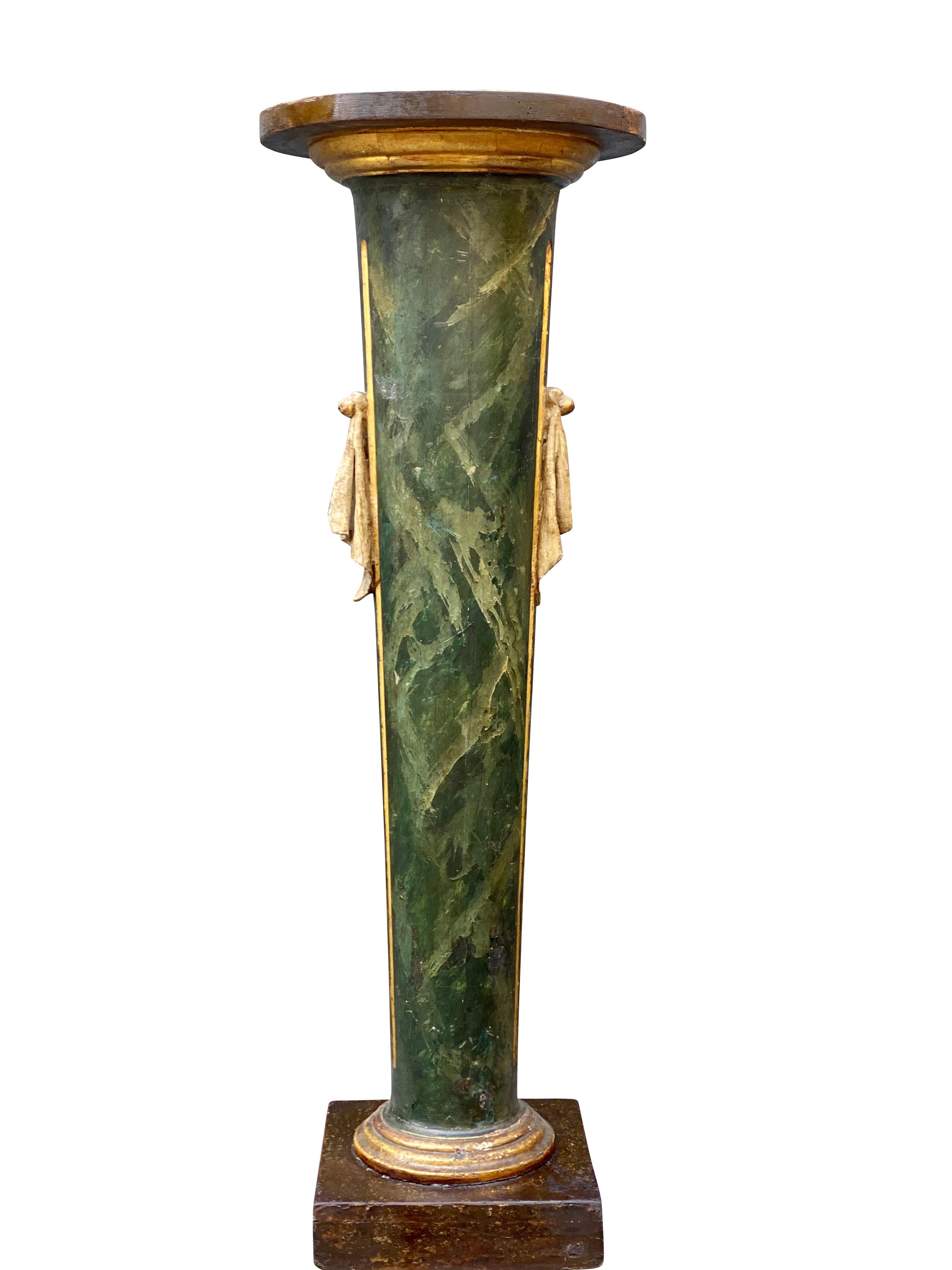 Neoclassical Italian Neoclassic Green Painted and Giltwood Pedestal For Sale