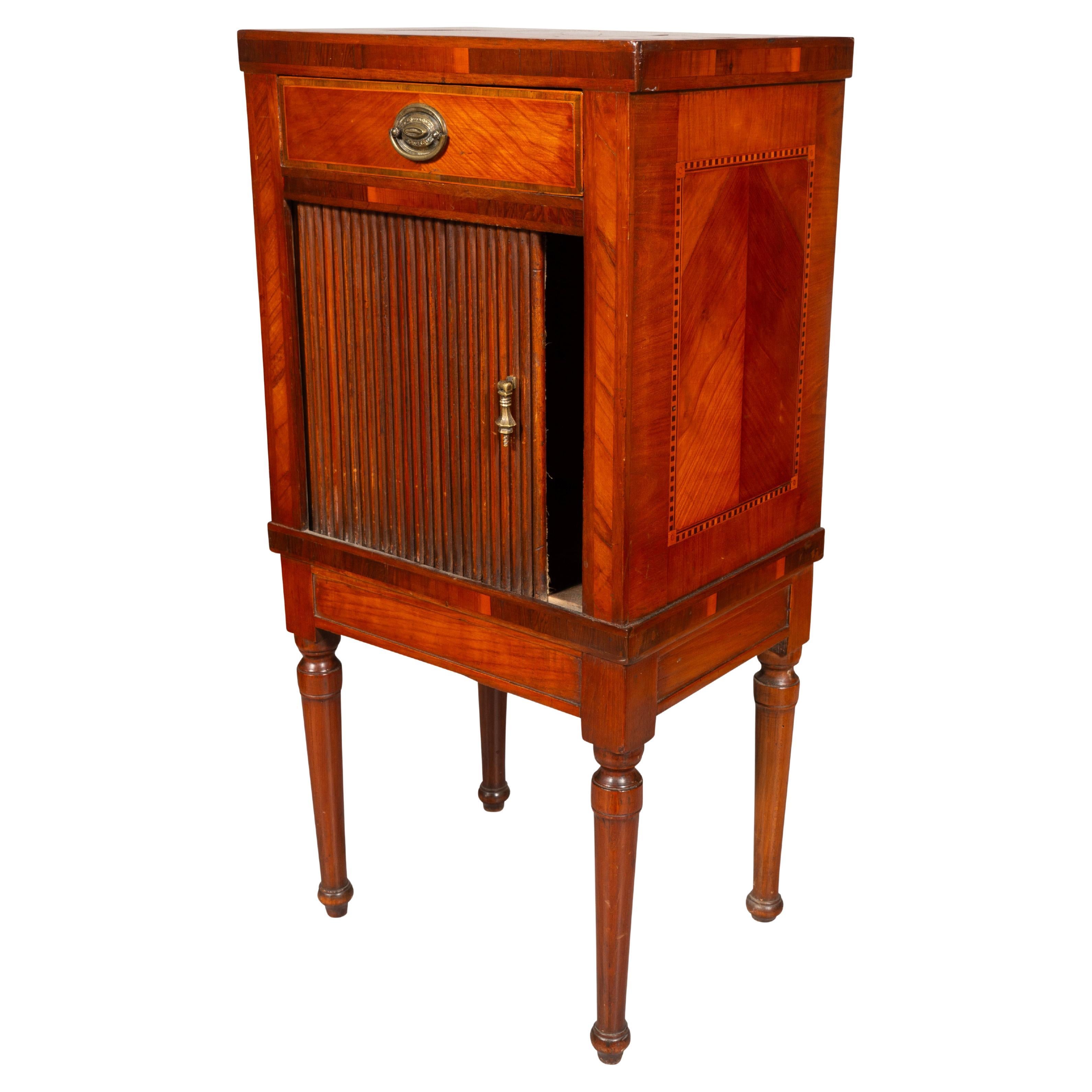 Tavolino neoclassico italiano