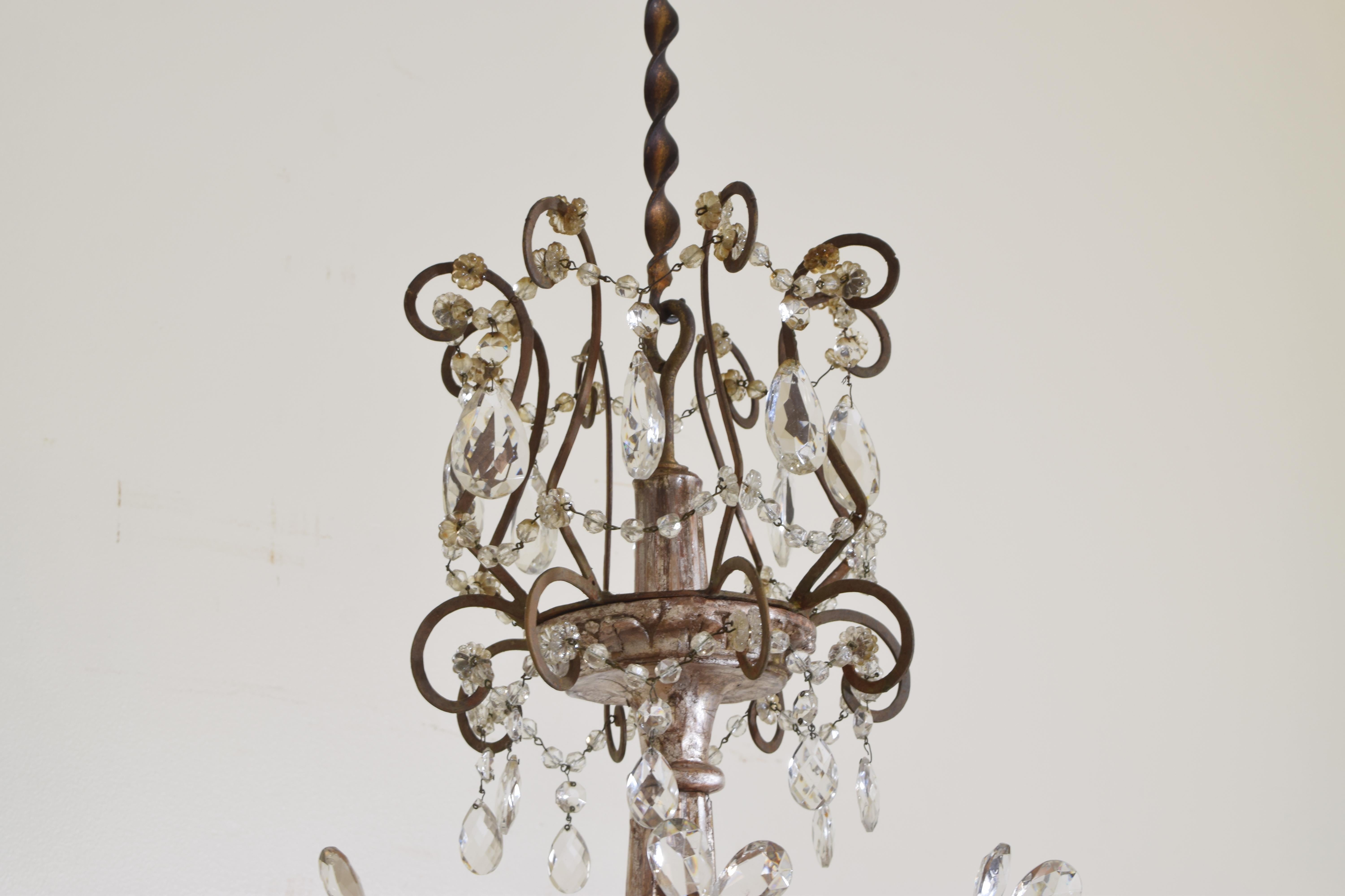 Silver Leaf Italian Neoclassic Silver Gilt, Iron, and Glass 8-Light Chandelier