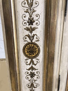 Italian Neoclassic Style Cream Painted and Parcel-Gilt Breakfront/ Bookcase