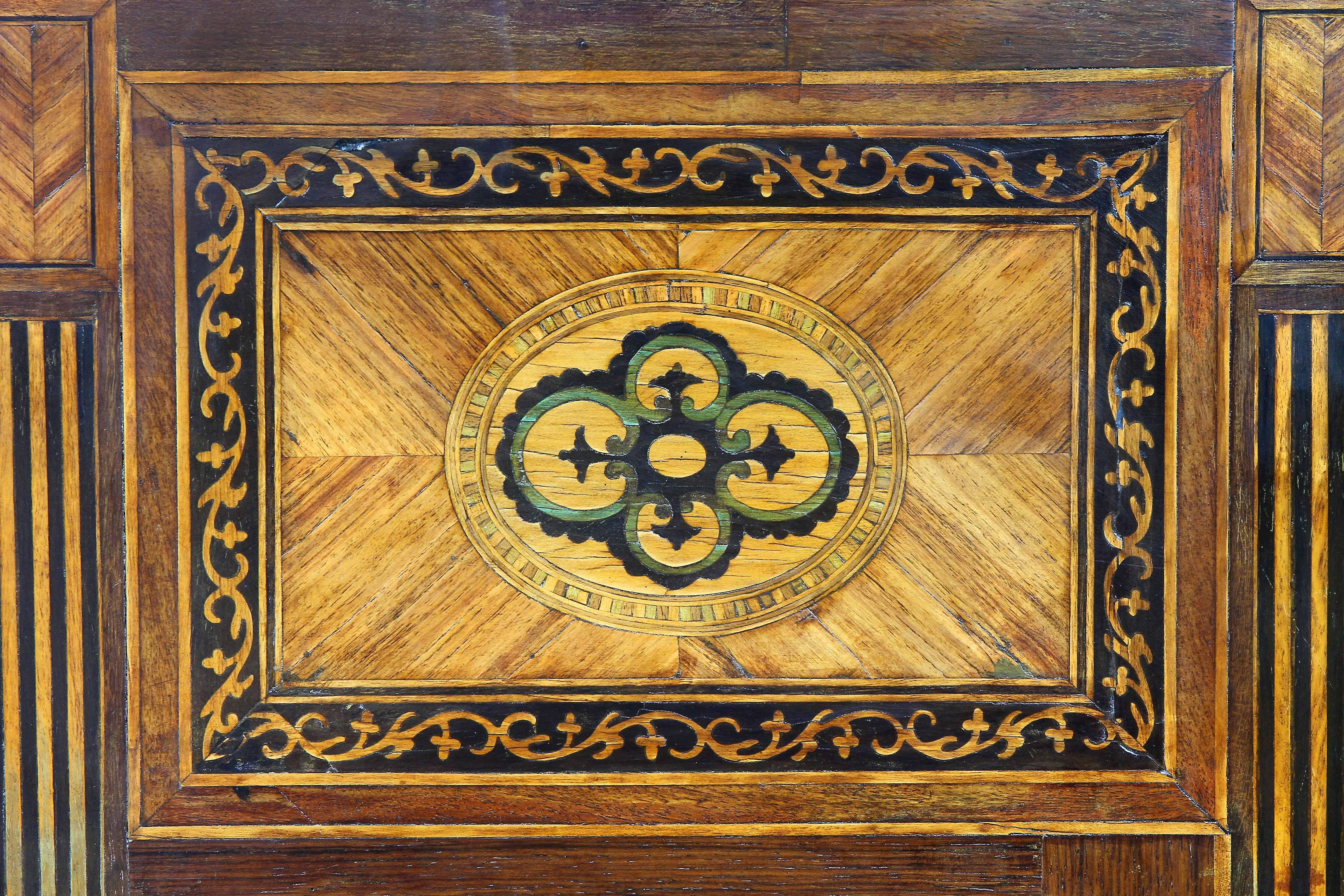 Italian Neoclassic Style Marquetry Cabinet For Sale 8