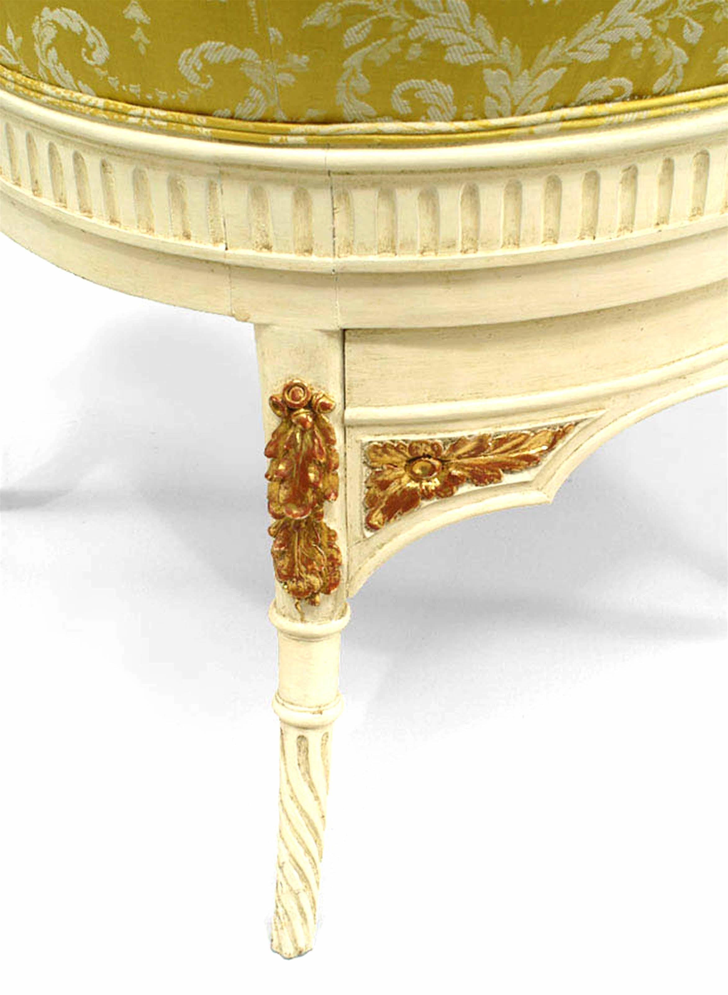 Italian Neoclassic Style White and Gold Painted Carved Armchair For Sale 2