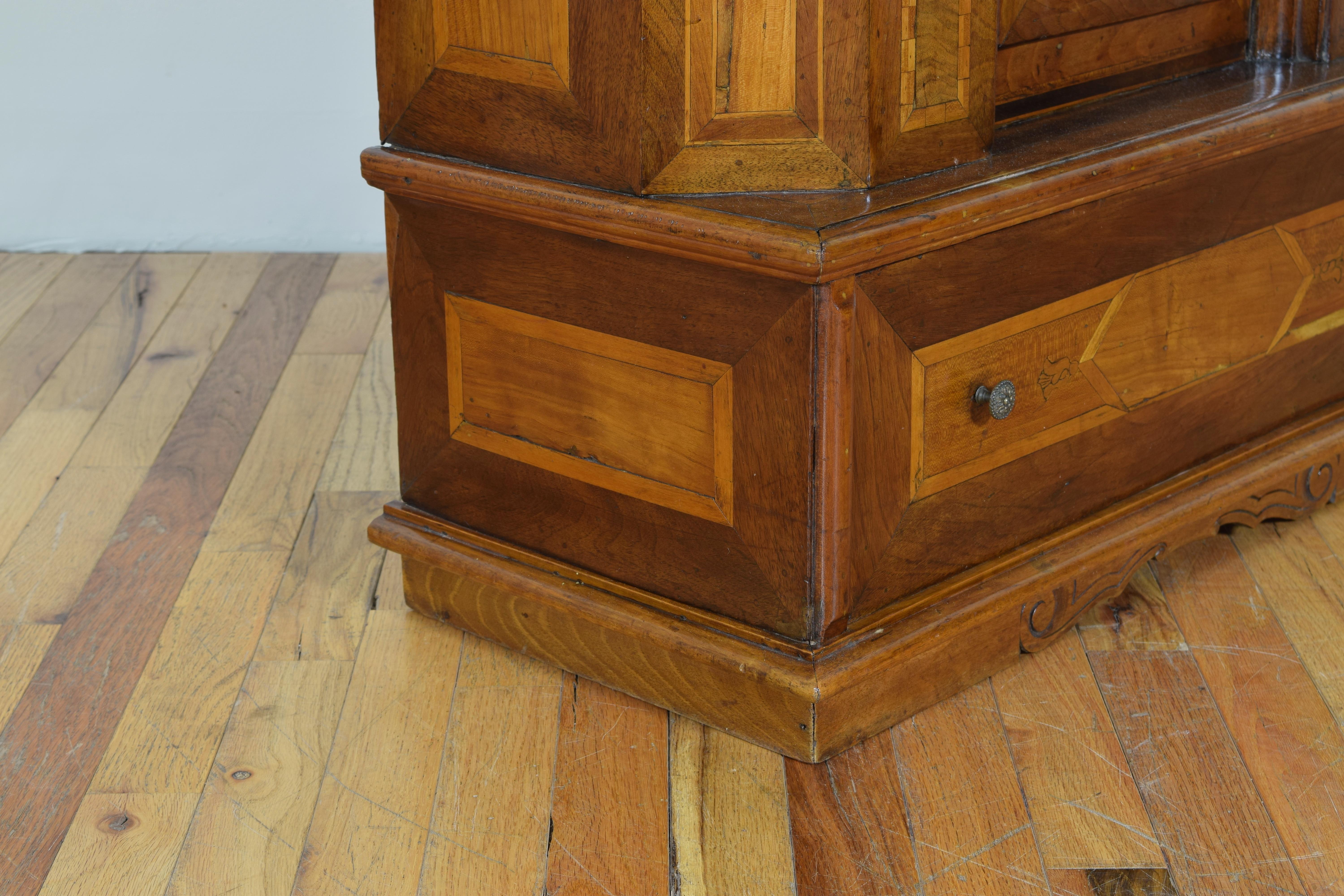 Italian Neoclassic Walnut and Mixed Woods Veneered Piccolo Credenza 19th Century 5