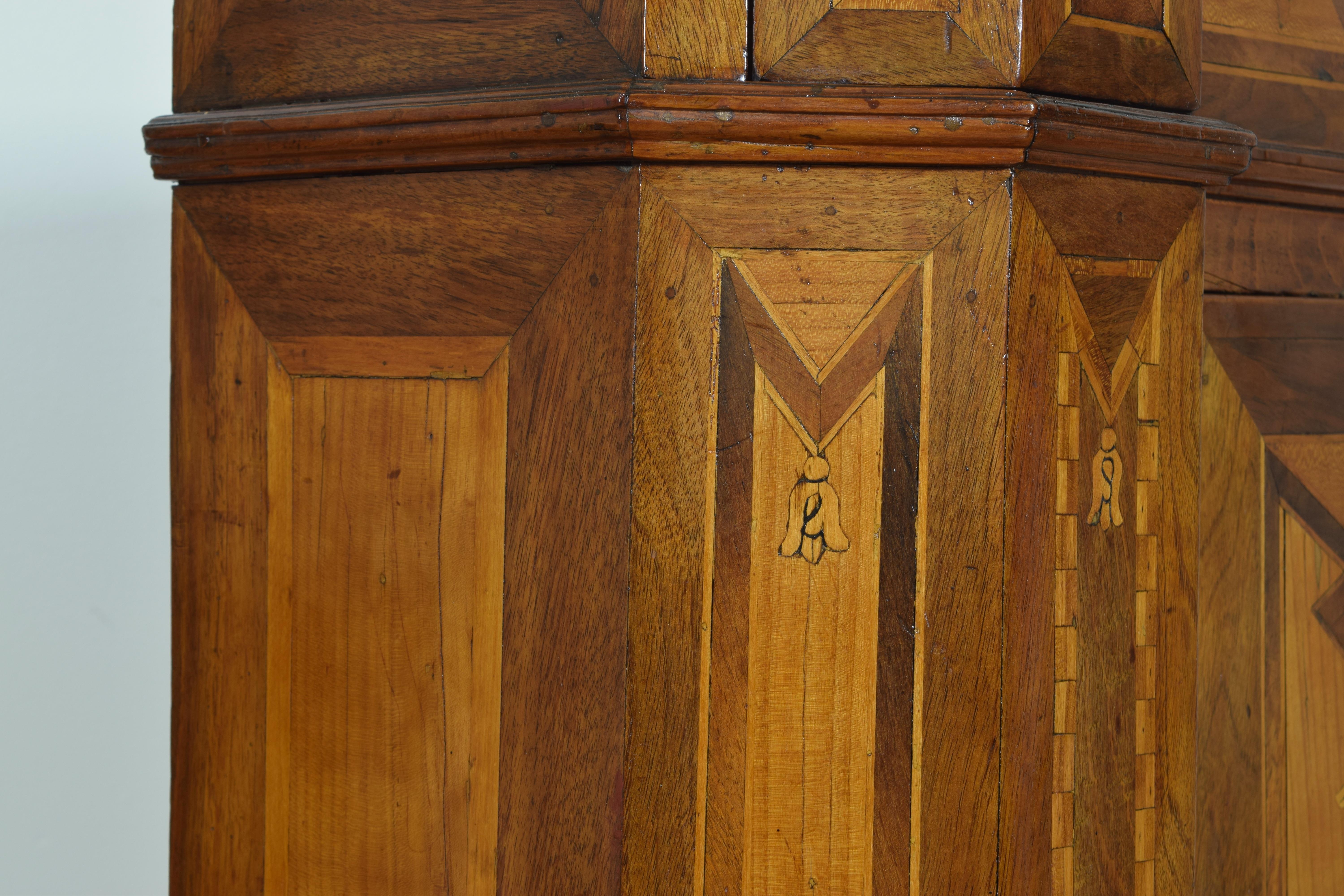 Italian Neoclassic Walnut and Mixed Woods Veneered Piccolo Credenza 19th Century 4