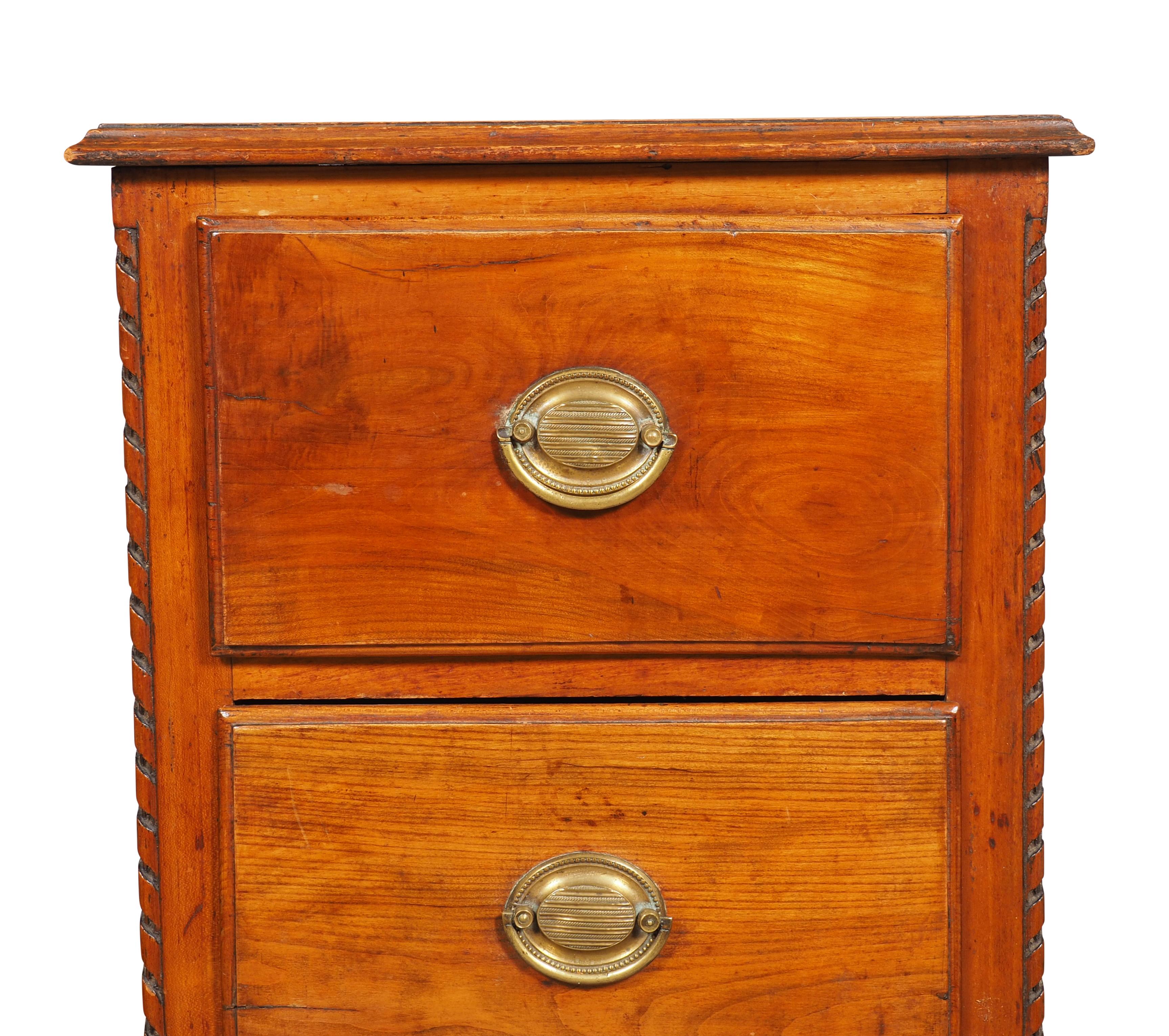 Italian Neoclassic Walnut Table For Sale 3