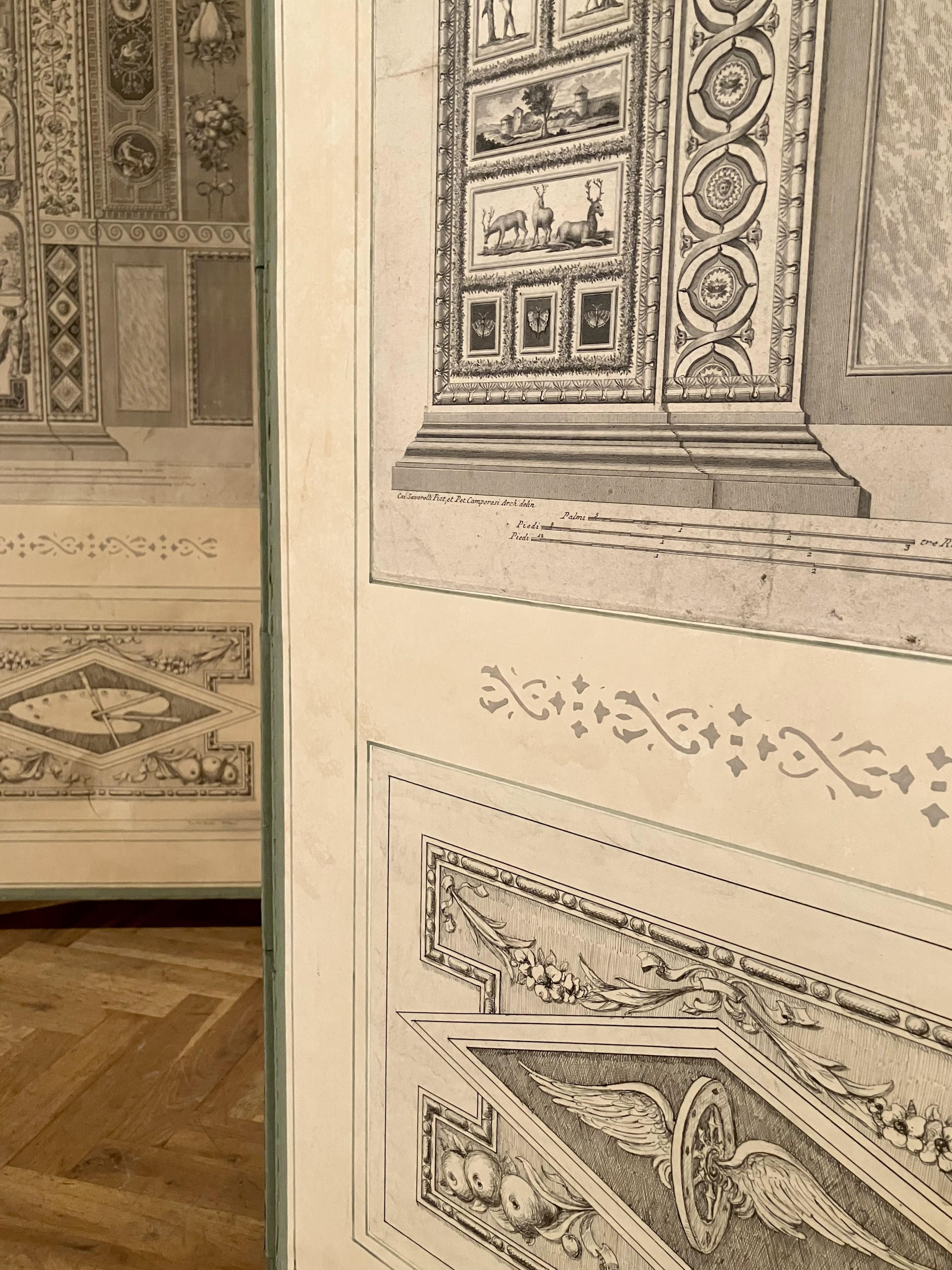 Des gravures architecturales néoclassiques italiennes gravées à l'eau-forte six panneaux pliant   en vente 1