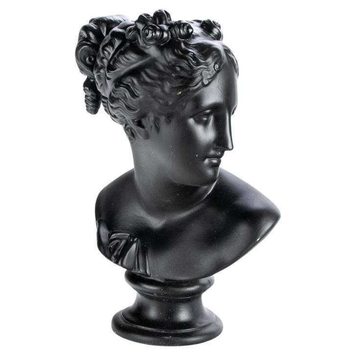 Busto italiano neoclásico de cerámica negra de Venus