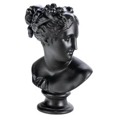 Busto italiano neoclásico de cerámica negra de Venus