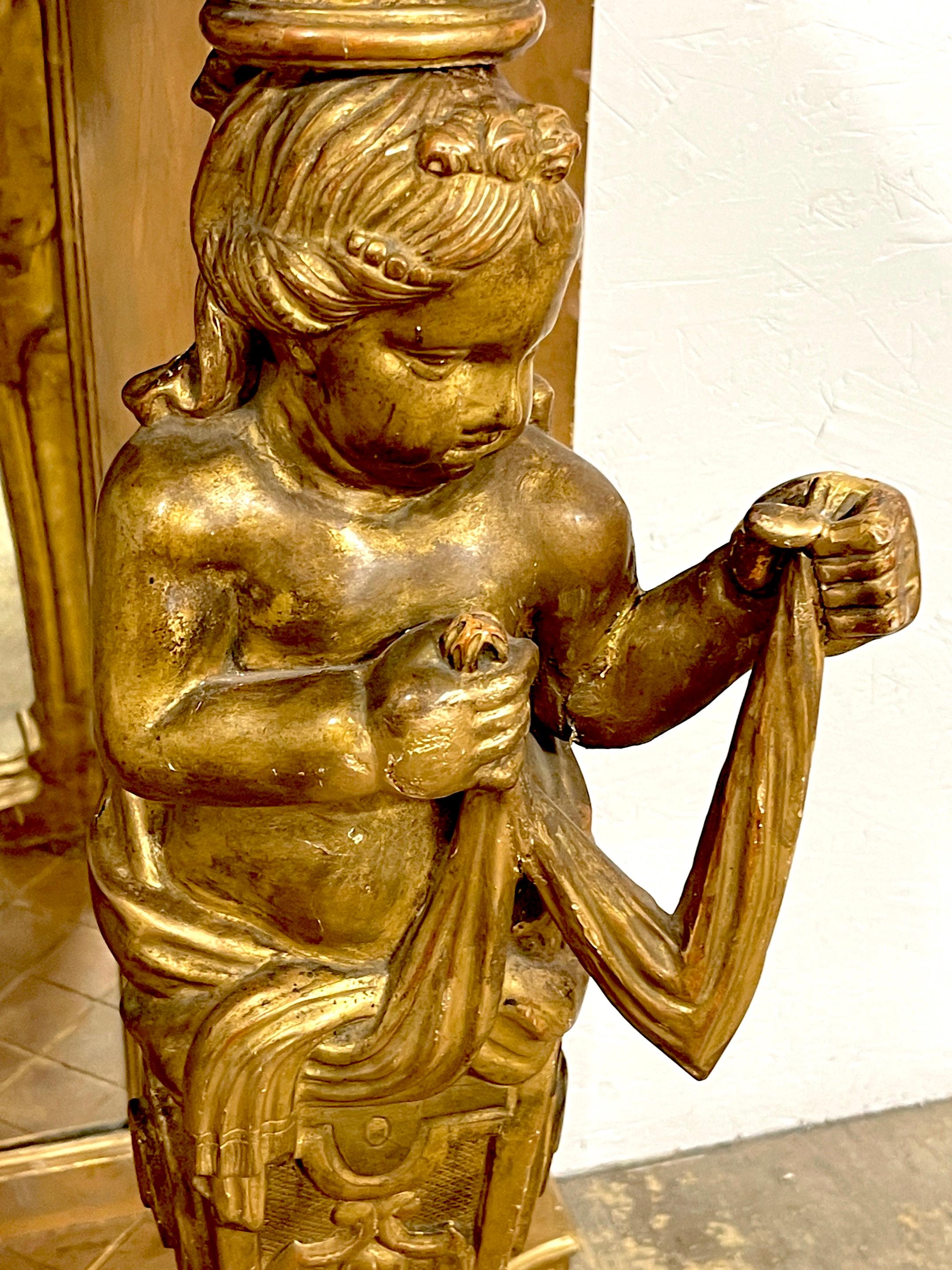 Gesso Console néoclassique italienne figurative en marbre de Breccia Viola et bois doré  en vente