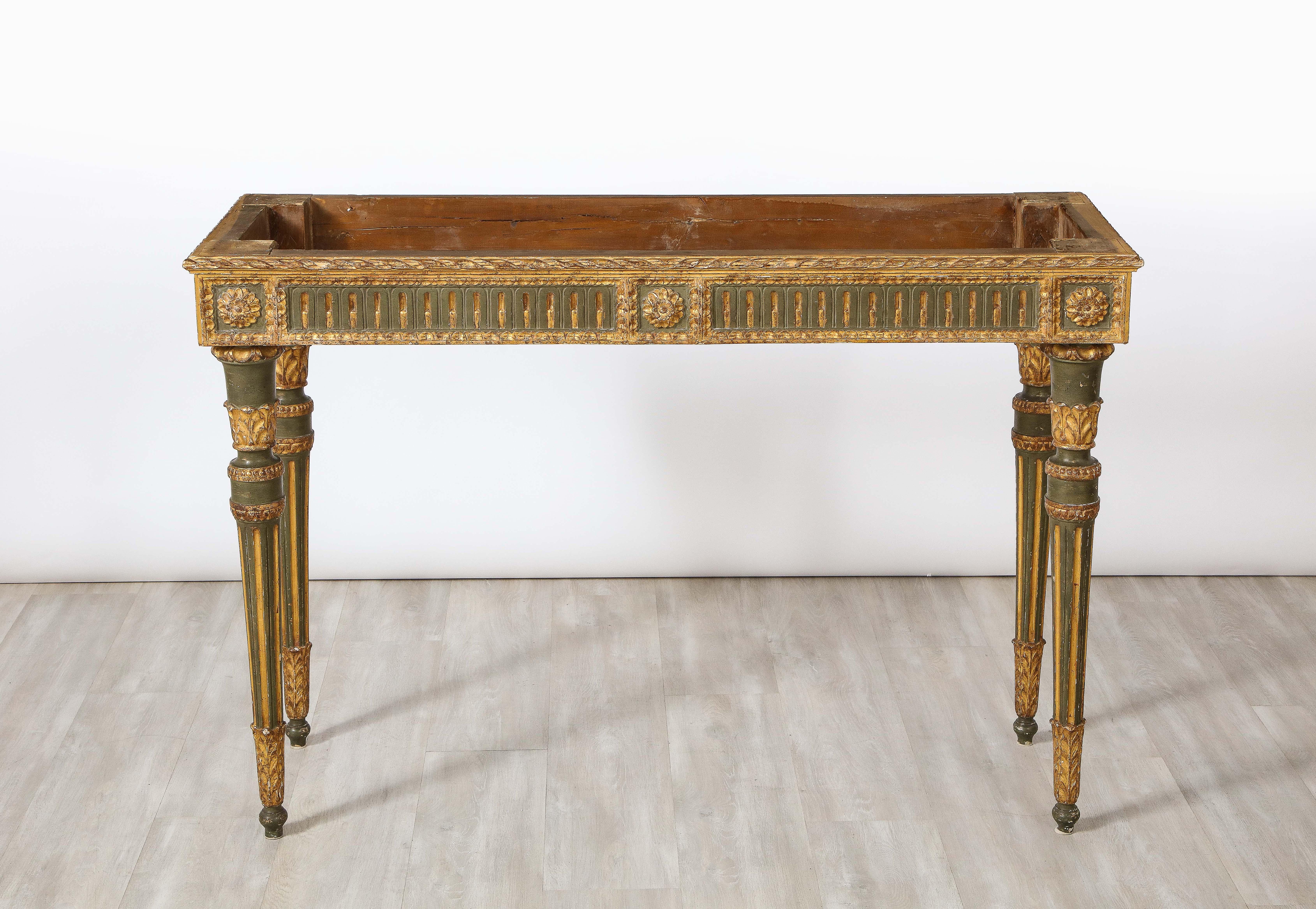 Italian Neoclassical Carved, Painted and Gilded Wood Console, Italy, circa 1790 For Sale 7