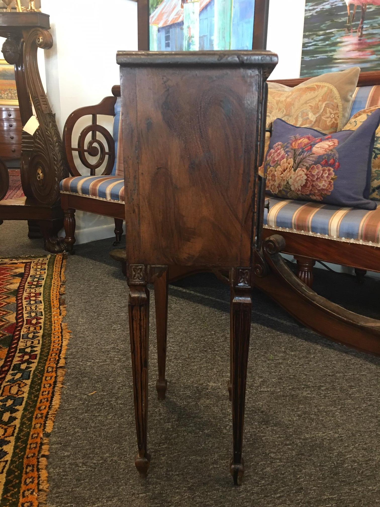 Italian Neoclassical Carved Walnut Side Table, 18th Century 5