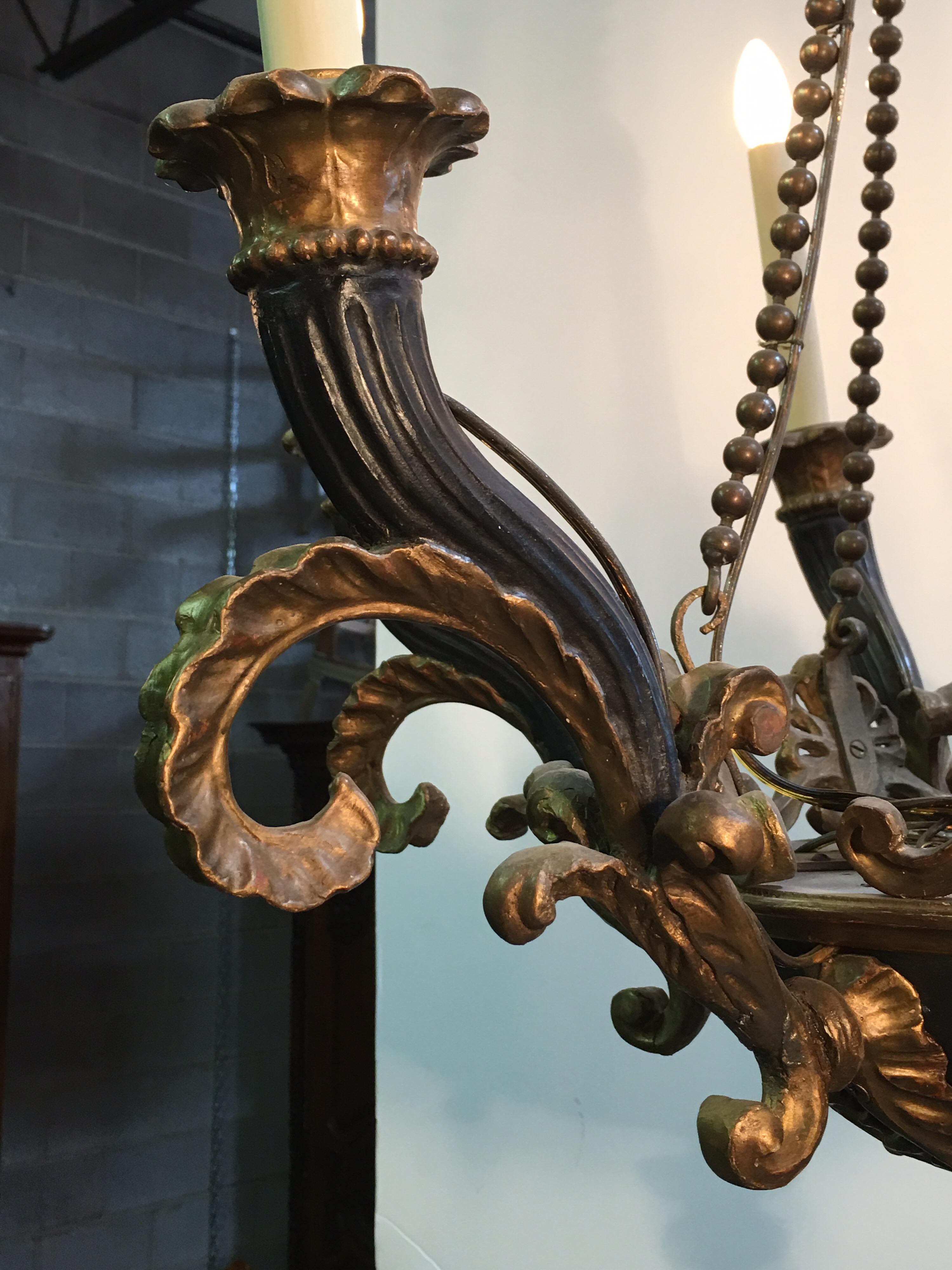 Italian Neoclassical Carved Wood and Bronze Chandelier For Sale 2