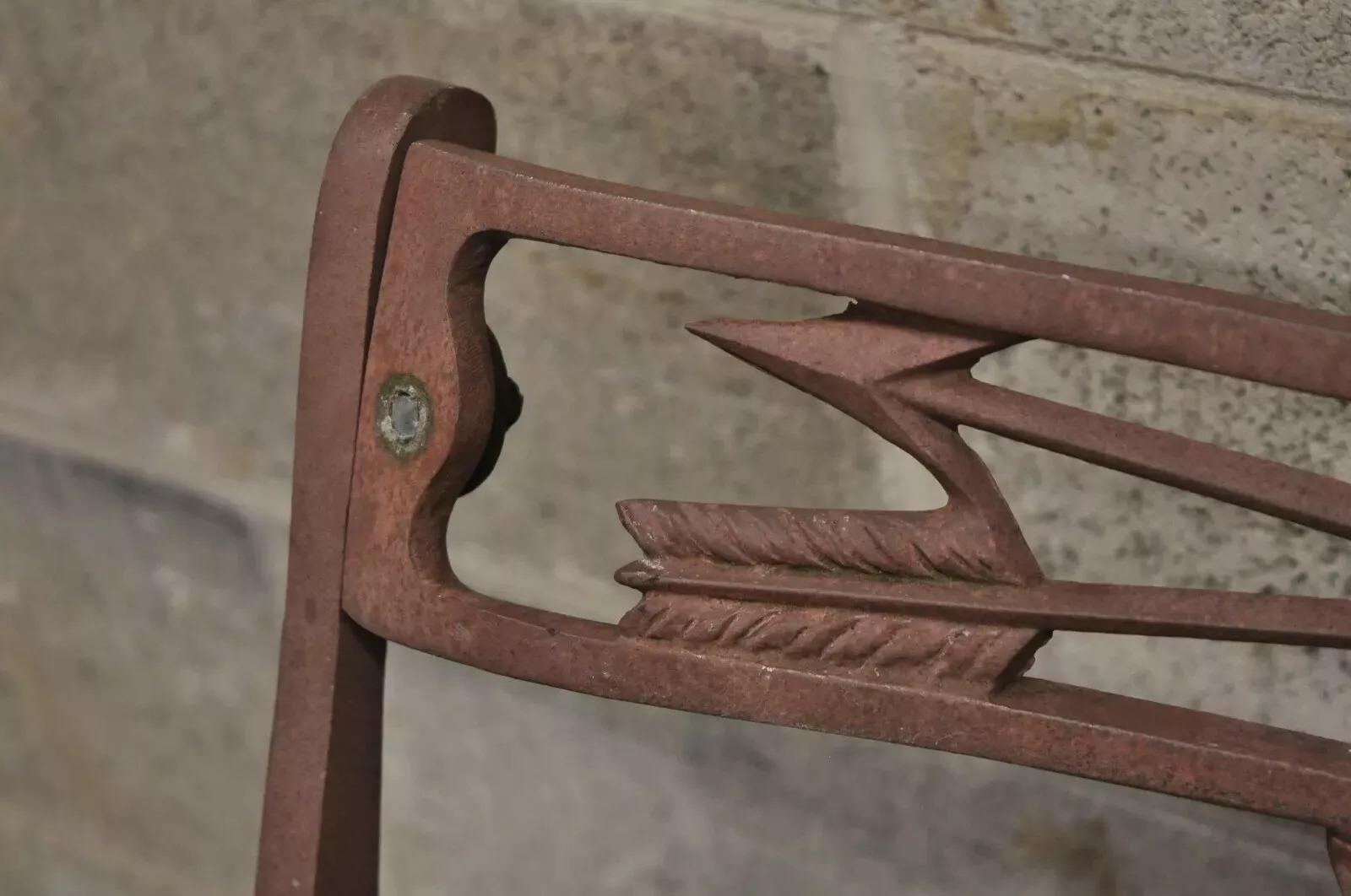 Italienische neoklassizistische figurale Gartenbank aus Aluminiumguss, Molla zugeschrieben im Angebot 3