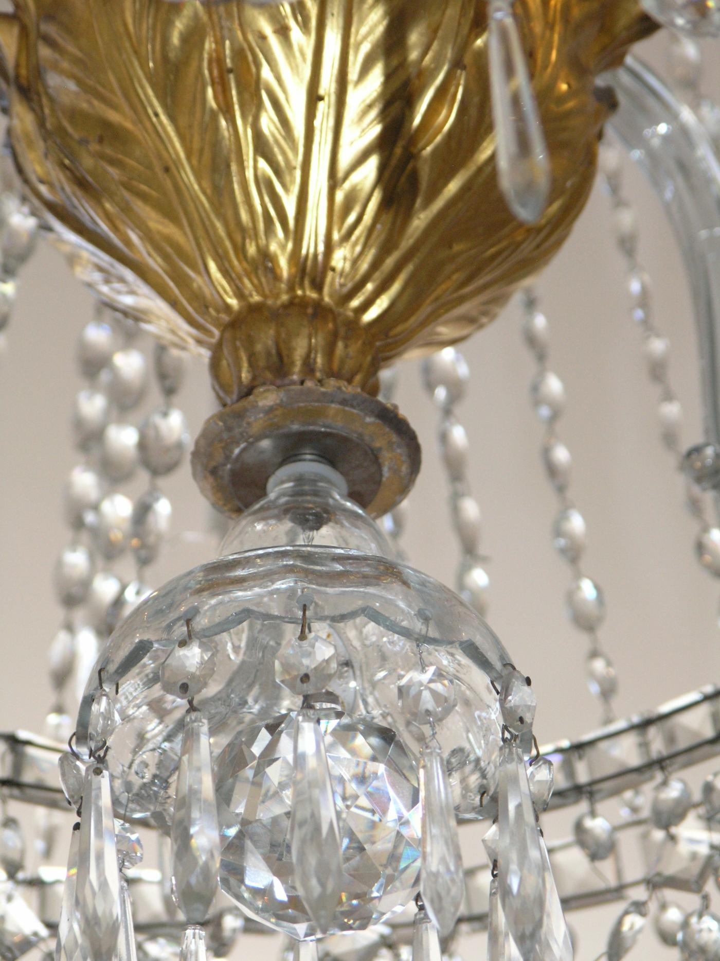 Italian Neoclassical Chandelier, 19th Century For Sale 3