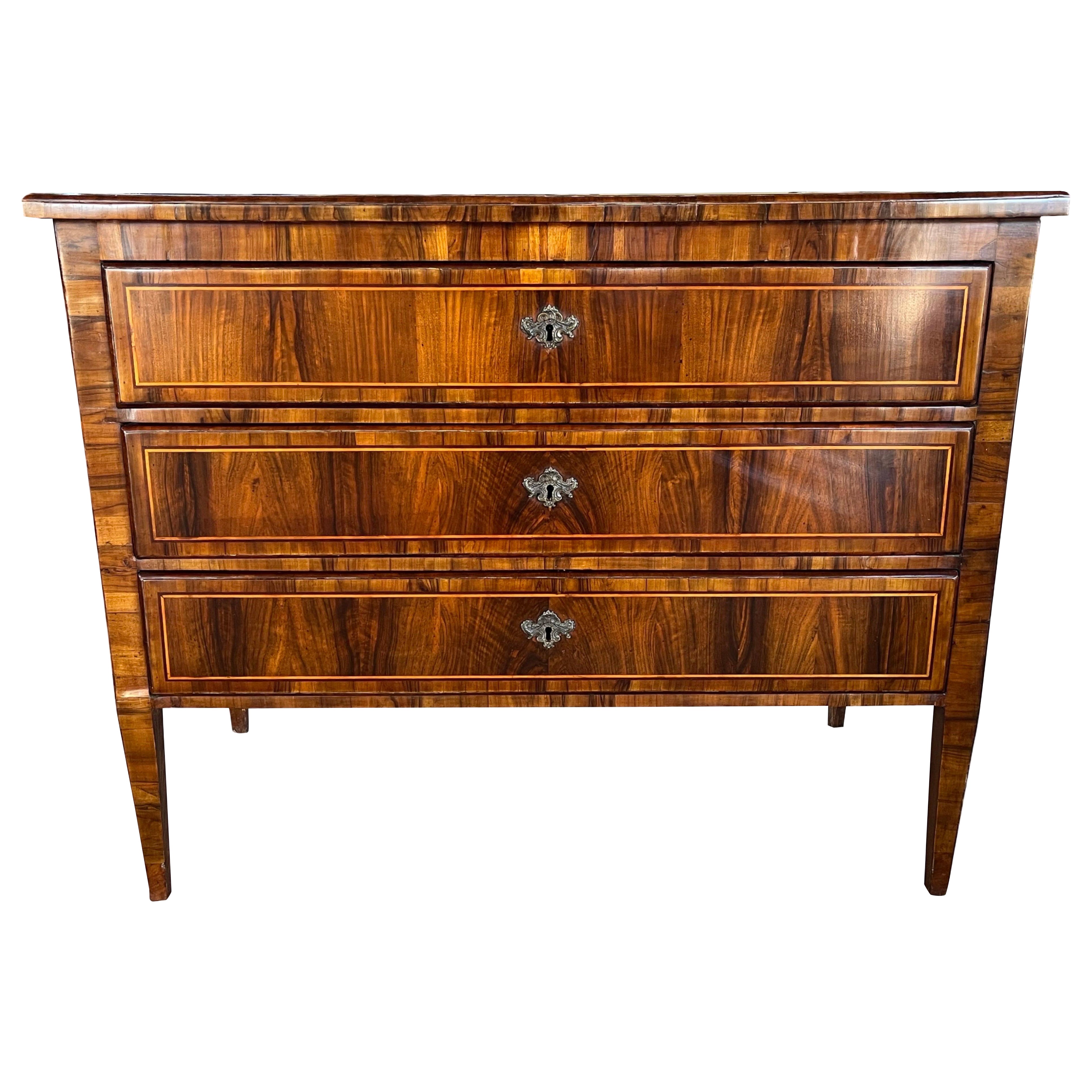 Italian Neoclassical Commode With Walnut Veneer, 18th Century