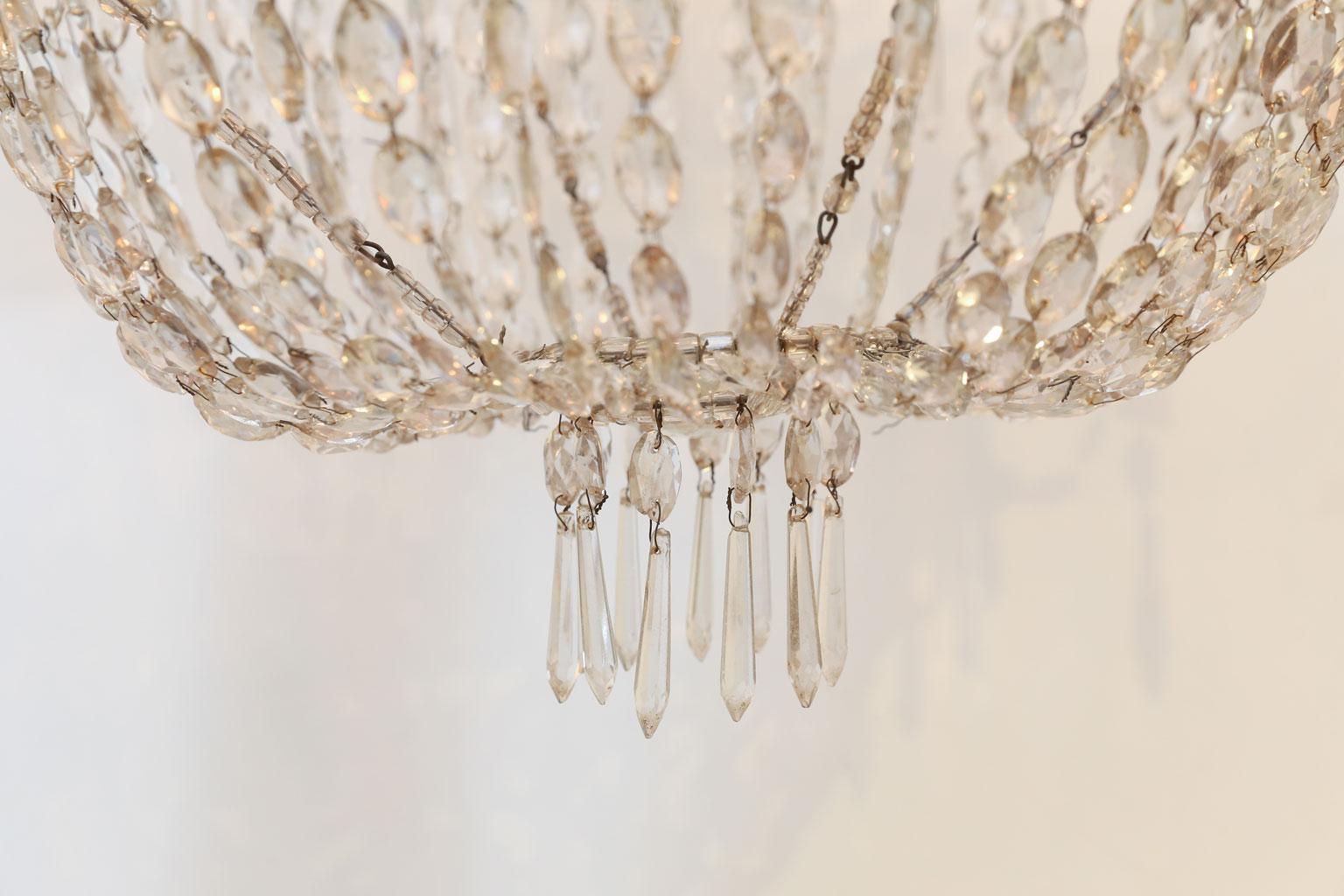 XIXe siècle Lustre italien néoclassique en cristal