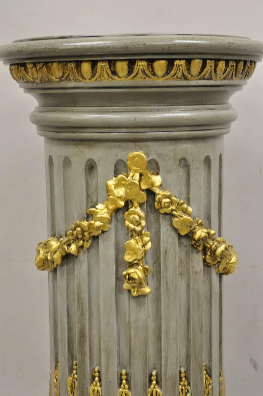 Italian Neoclassical French Empire Grey & Gold Painted Wooden Column Pedestal For Sale 3