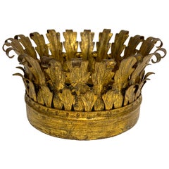 Italian Neoclassical Gilt Tole Acanthus Crown Centerpiece