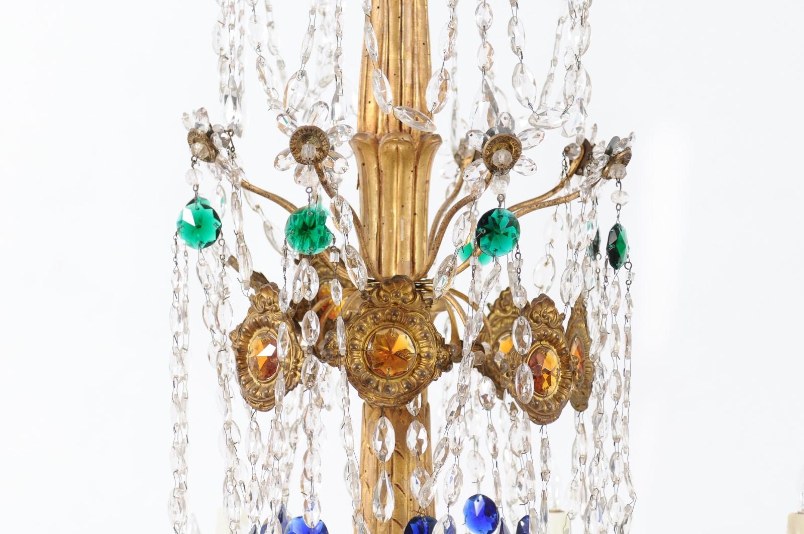 Italian Neoclassical Giltwood and Crystal 8-Light Chandelier, circa 1790 2