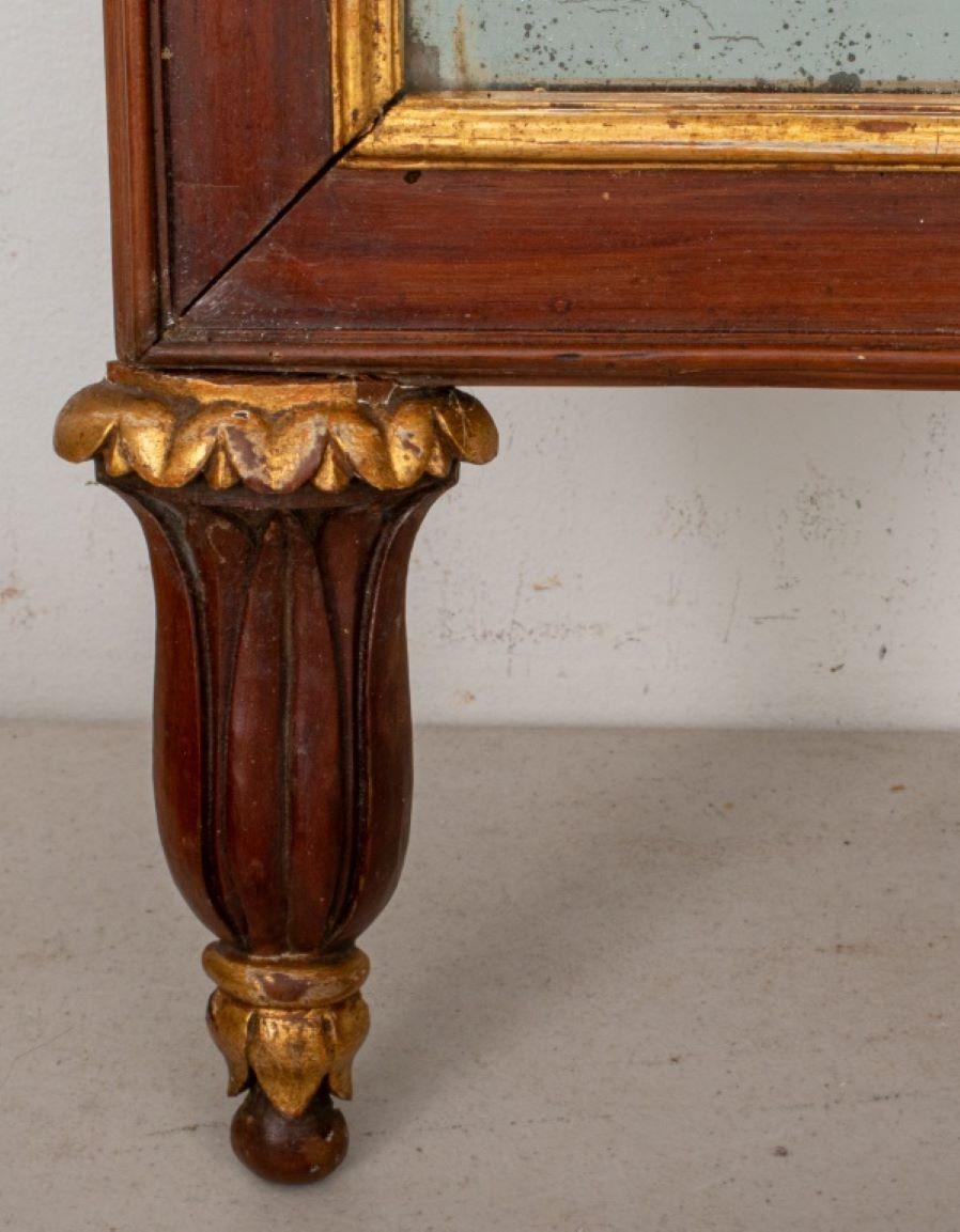 Miroir néoclassique italien en bois doré, vers le 19e siècle. Verre d'observation : 30,5