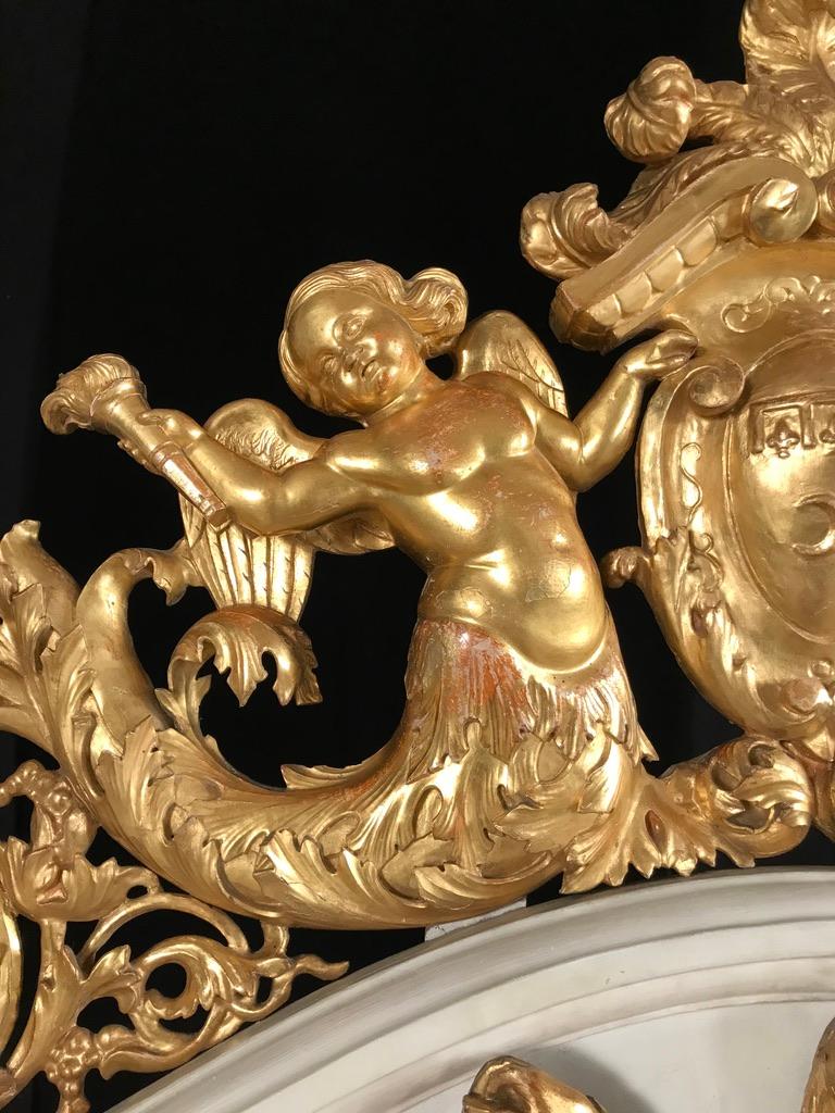 Italian Neoclassical Handcarved Gilded Tester State Bed (6ft/180cm) & Cupboard For Sale 12