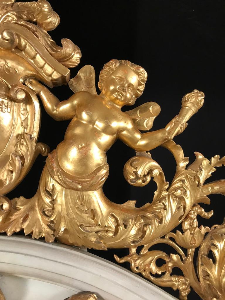 Italian Neoclassical Handcarved Gilded Tester State Bed (6ft/180cm) & Cupboard For Sale 13