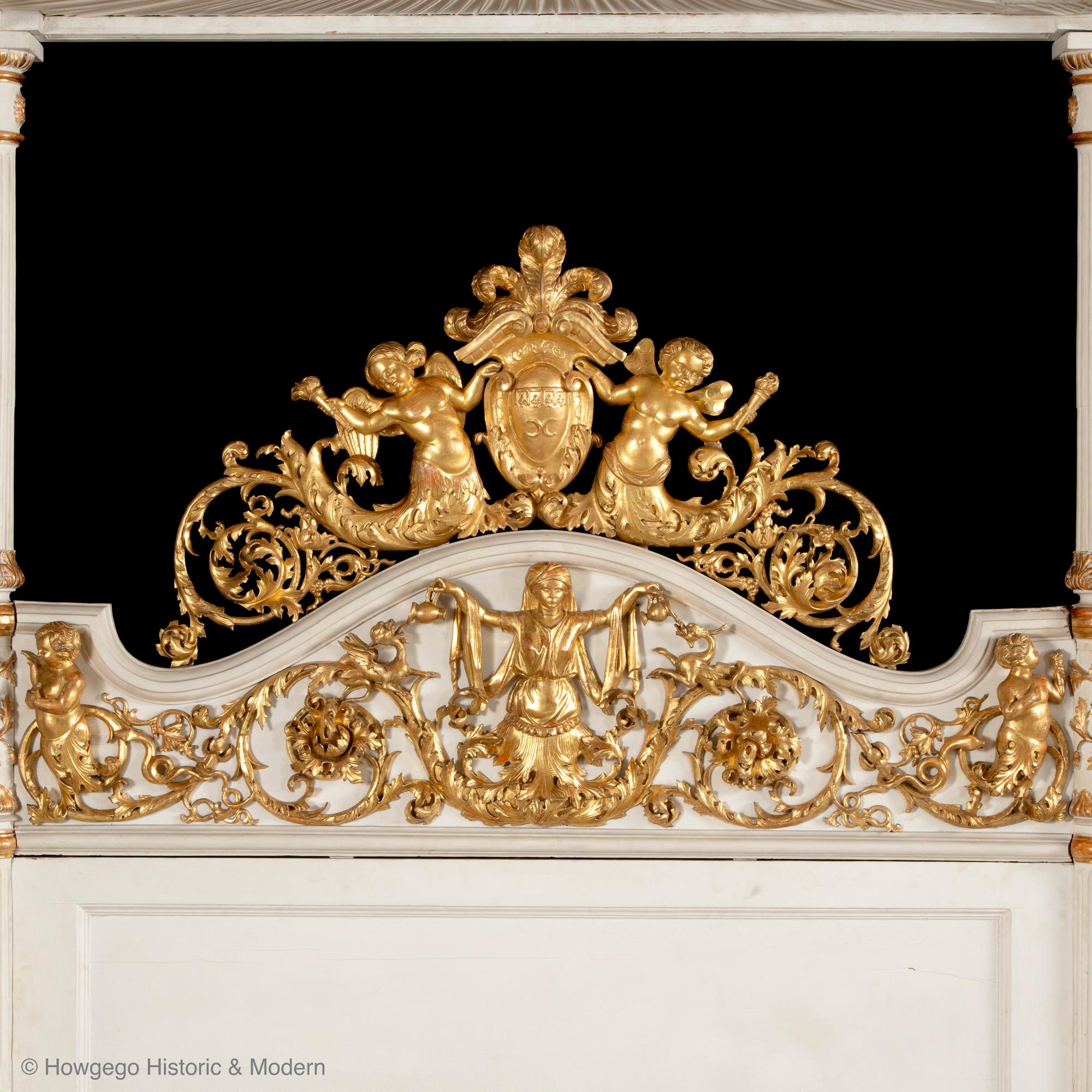 Late 18th Century Italian Neoclassical Handcarved Gilded Tester State Bed (6ft/180cm) & Cupboard For Sale
