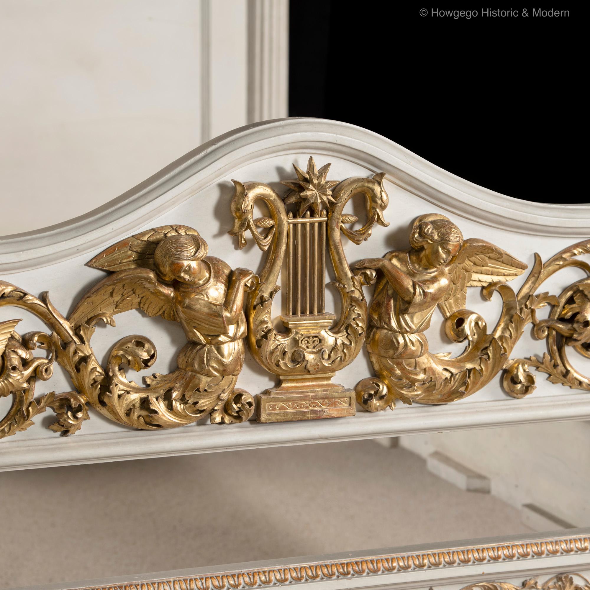 Italian Neoclassical Handcarved Gilded Tester State Bed (6ft/180cm) & Cupboard For Sale 1