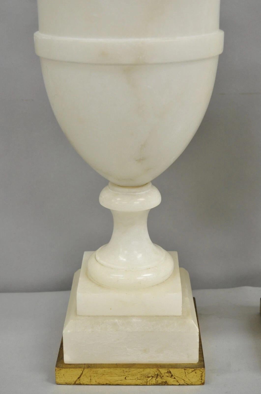 Italian Neoclassical Large Carved Solid Alabaster Marble Urn Table Lamps - Pair en vente 2