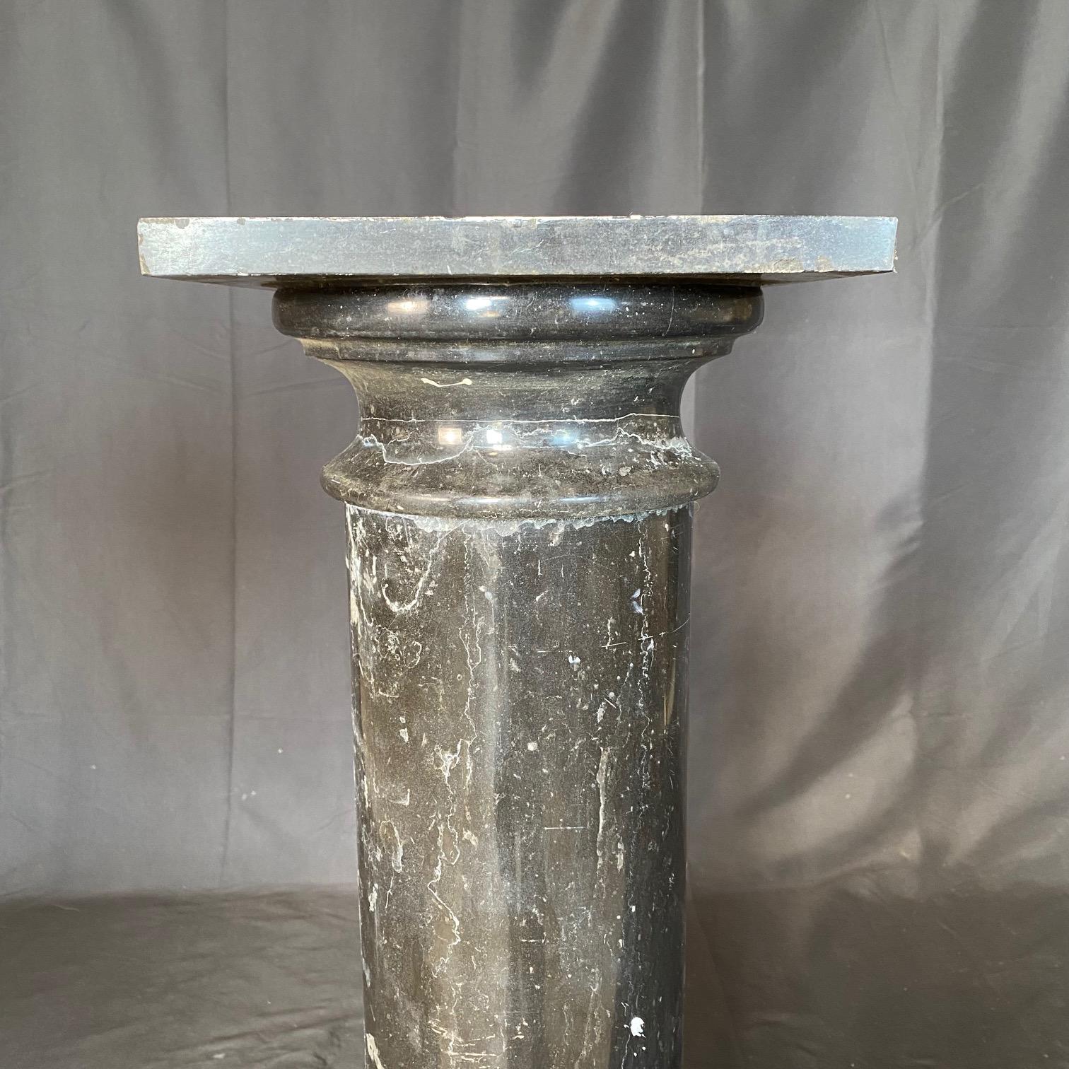 Italienische neoklassische Marmorsäulen oder The Pedestal - 3 verfügbar im Angebot 2
