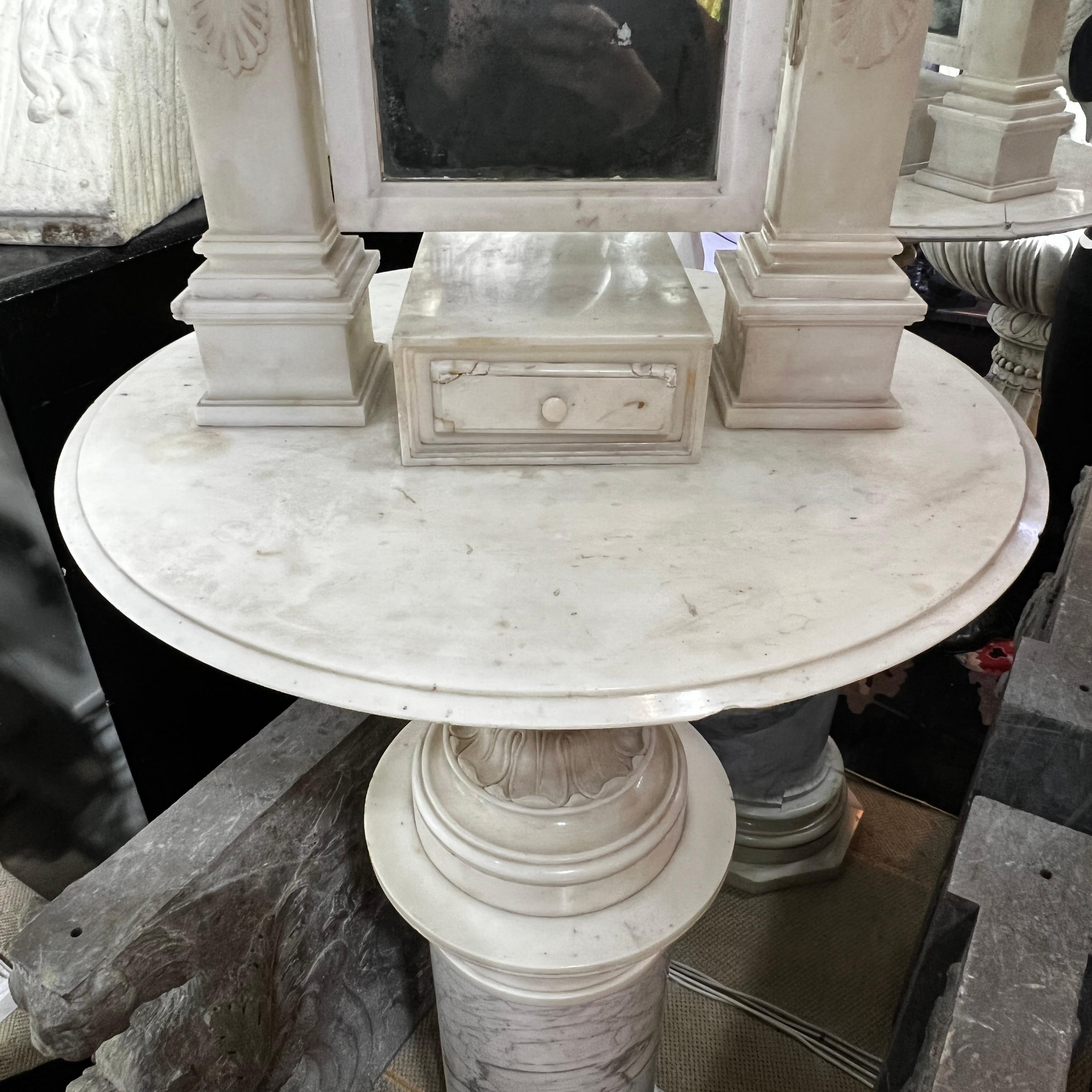 Italian Neoclassical Marble Shaving Mirror, Circa 1810 For Sale 8