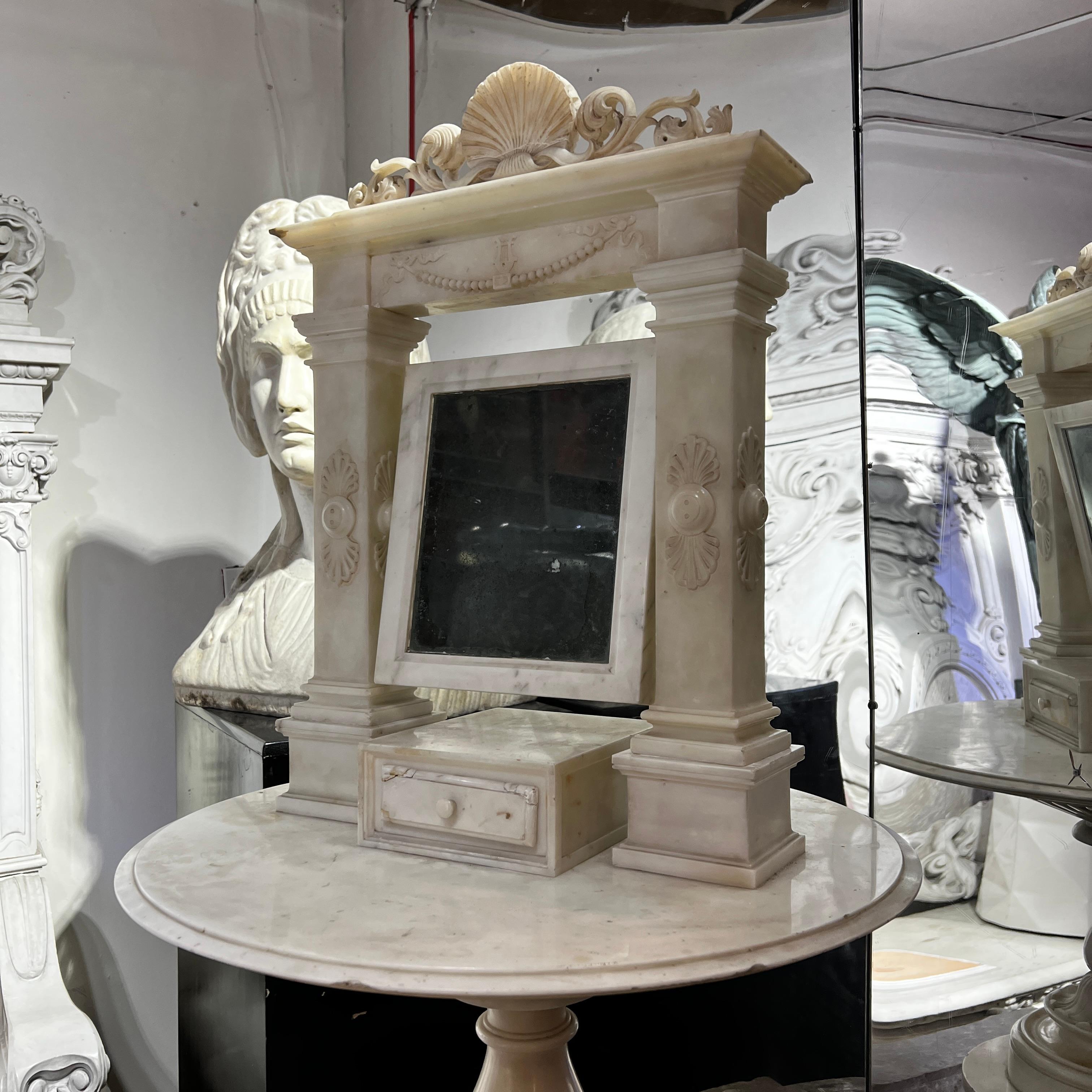 19th Century Italian Neoclassical Marble Shaving Mirror, Circa 1810 For Sale