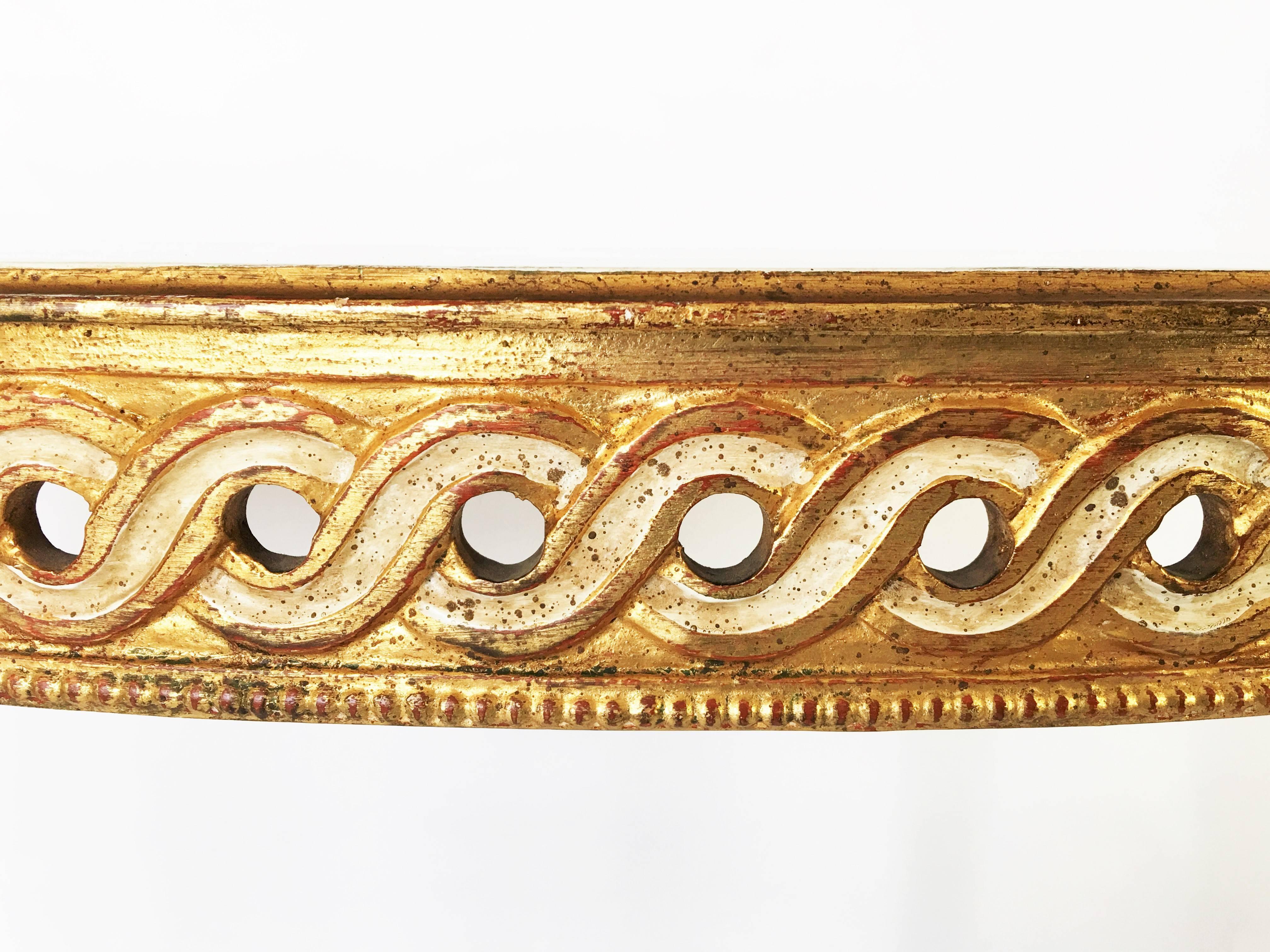 Italienische neoklassizistische Konsole aus bemaltem Giltwood mit passendem Spiegel im Zustand „Gut“ im Angebot in Dallas, TX