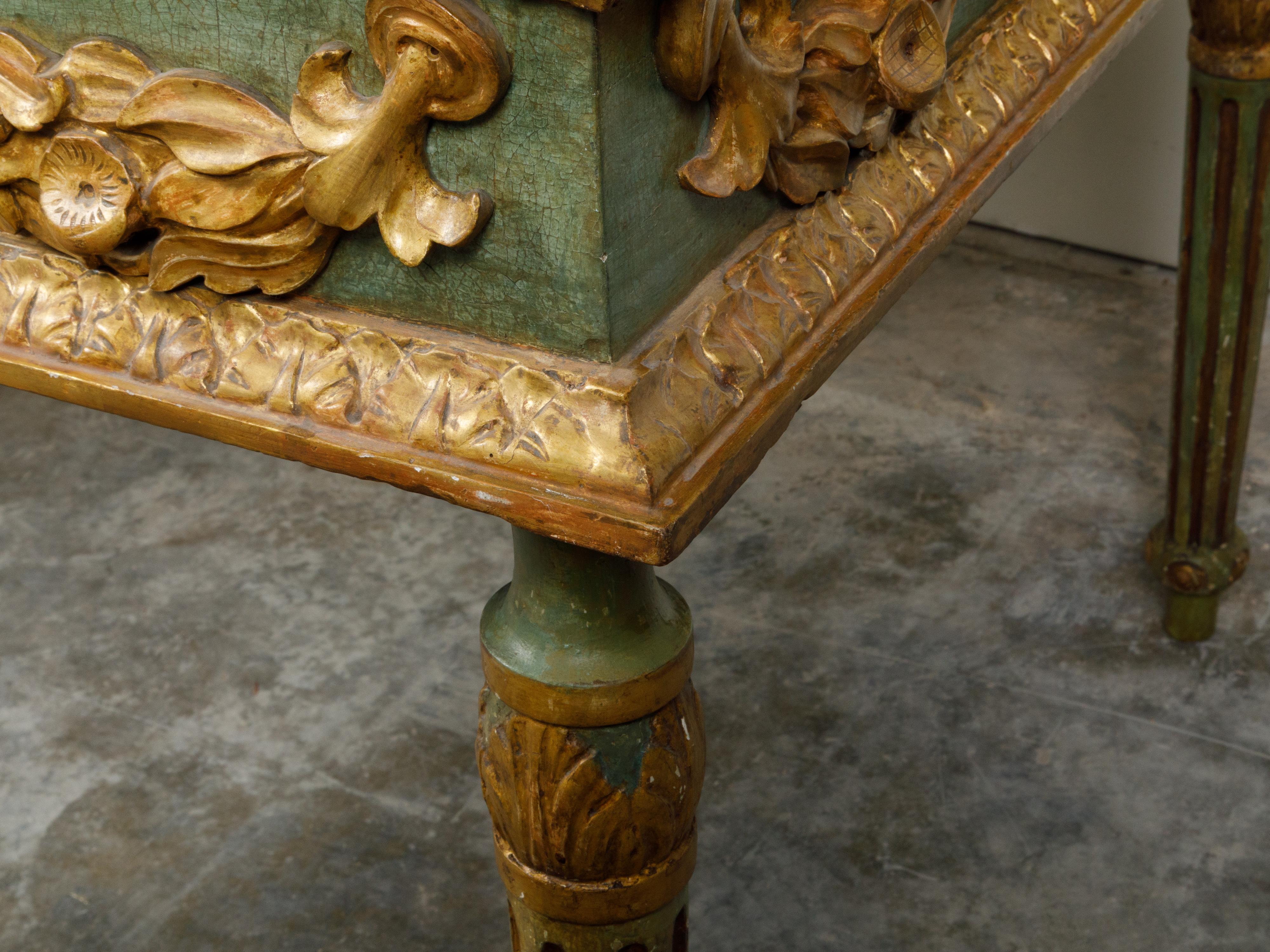 Italian Neoclassical Period 18th Century Center Table with Carved Gilt Garlands For Sale 5