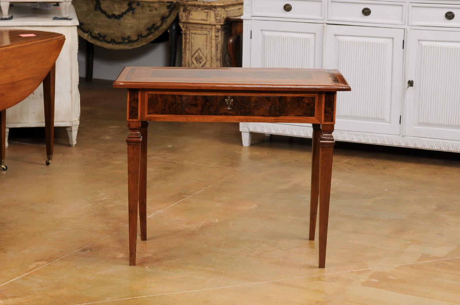 Italian Neoclassical Period 18th Century Console Table with Marquetry Décor For Sale 1