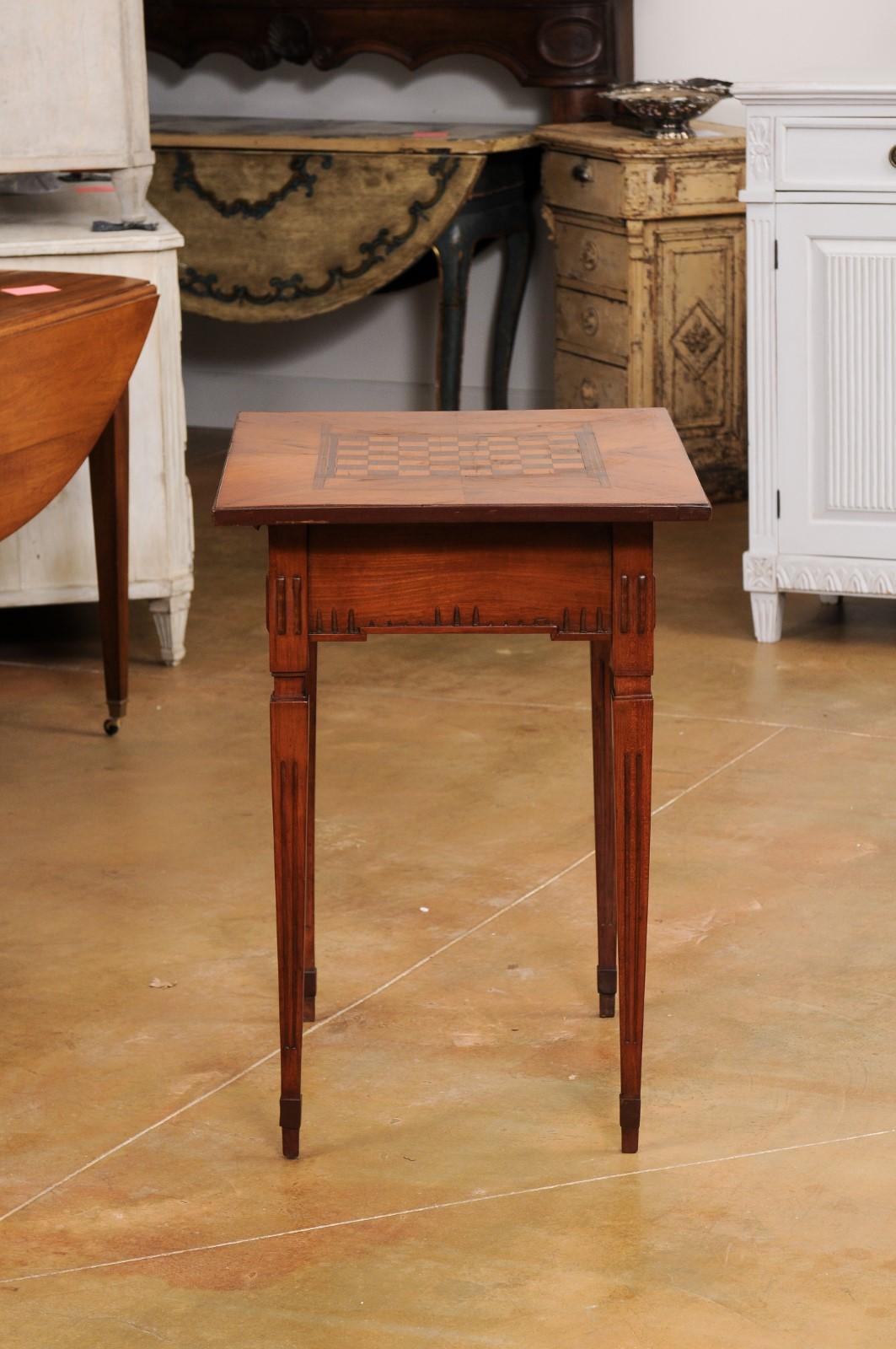 Italian Neoclassical Period 18th Century Game Table with Checkerboard Marquetry 6