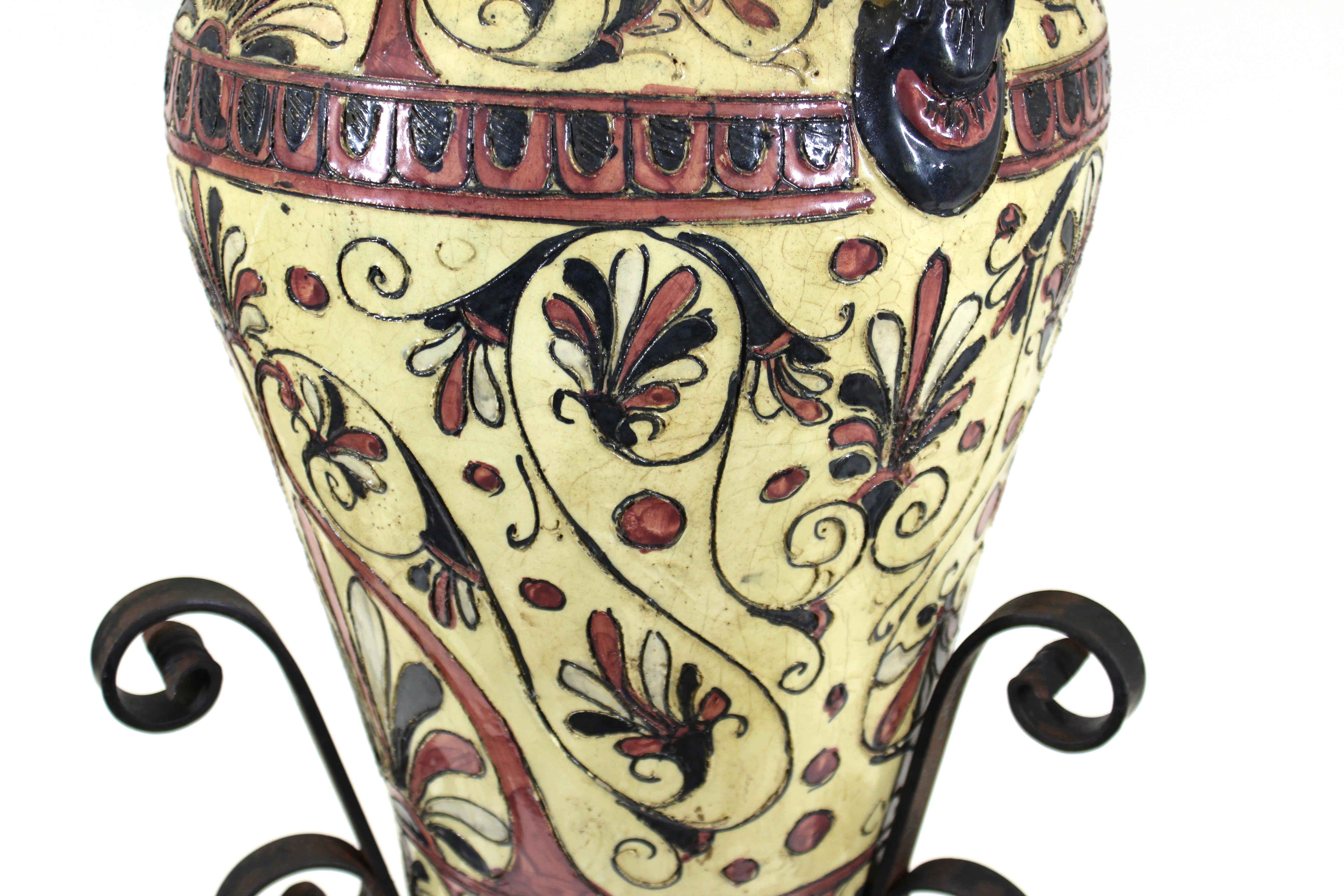 Italian Neoclassical Revival Sgraffito Pink and Cream Urn on Wrought Iron Base 1