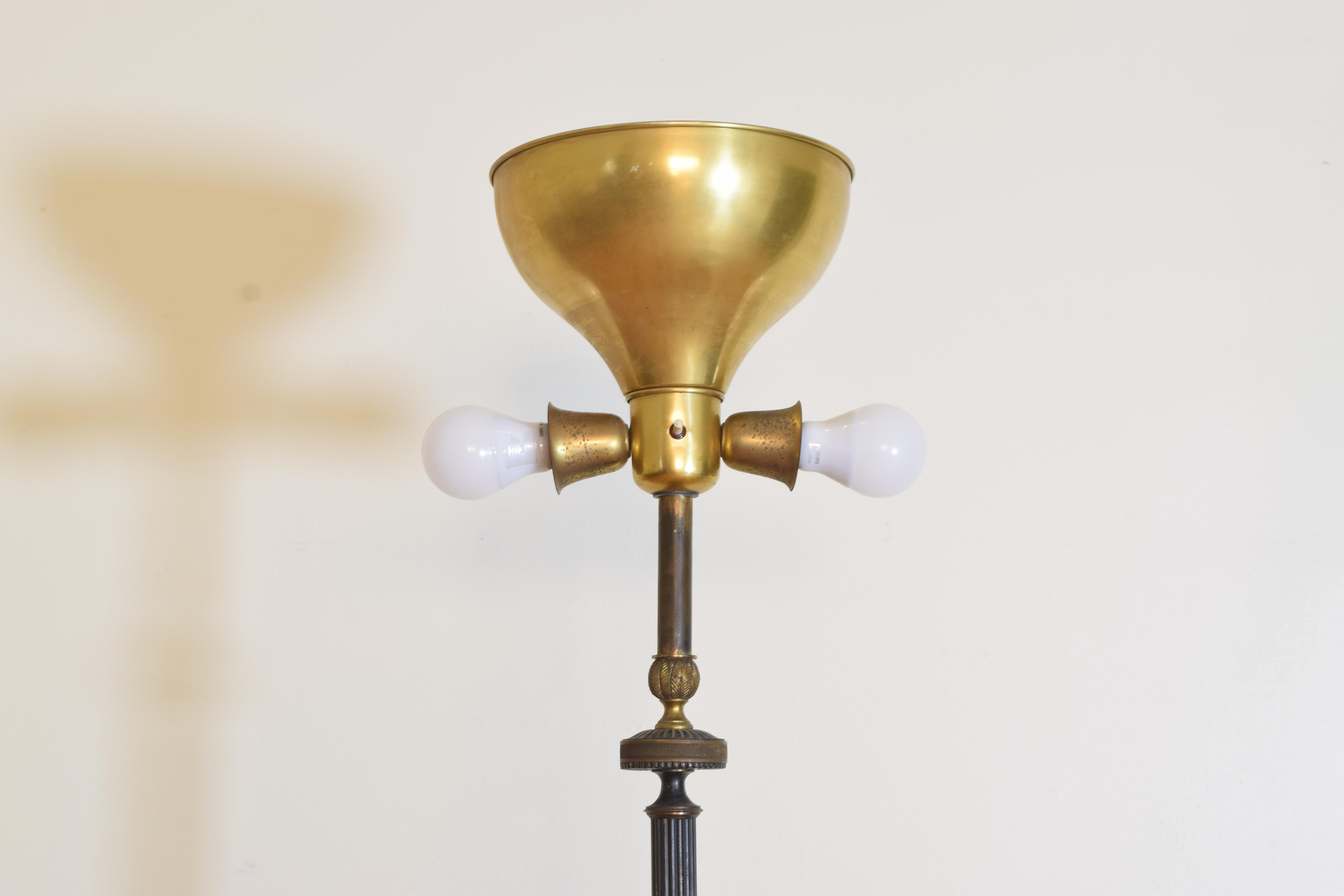 Italian Neoclassical Revival Style Gilt Brass & Onyx Floorlamp, Late 19th Cen. 1