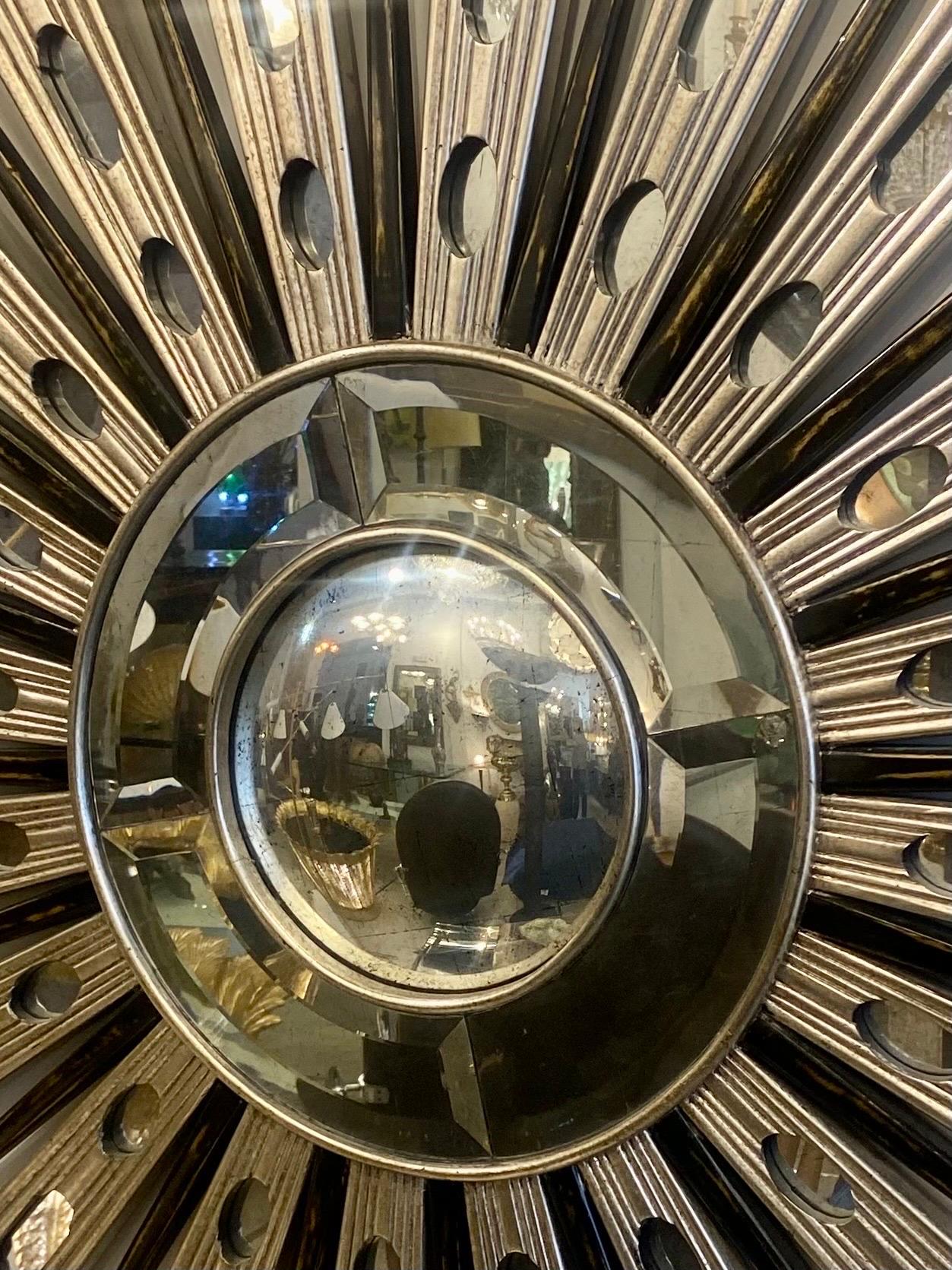 Miroir néoclassique italien argenté Sunburst en vente 1