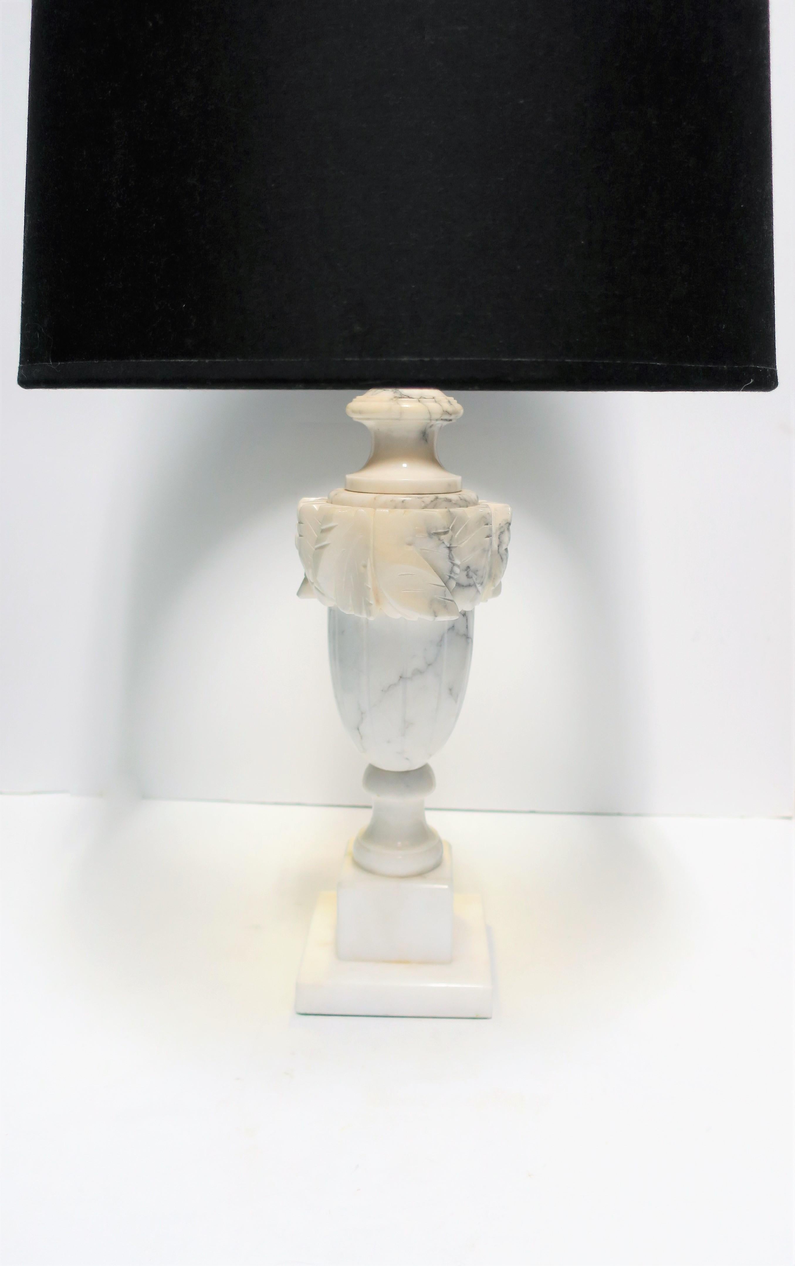 20th Century Italian Neoclassical Solid Black and White Marble Urn Table Lamp