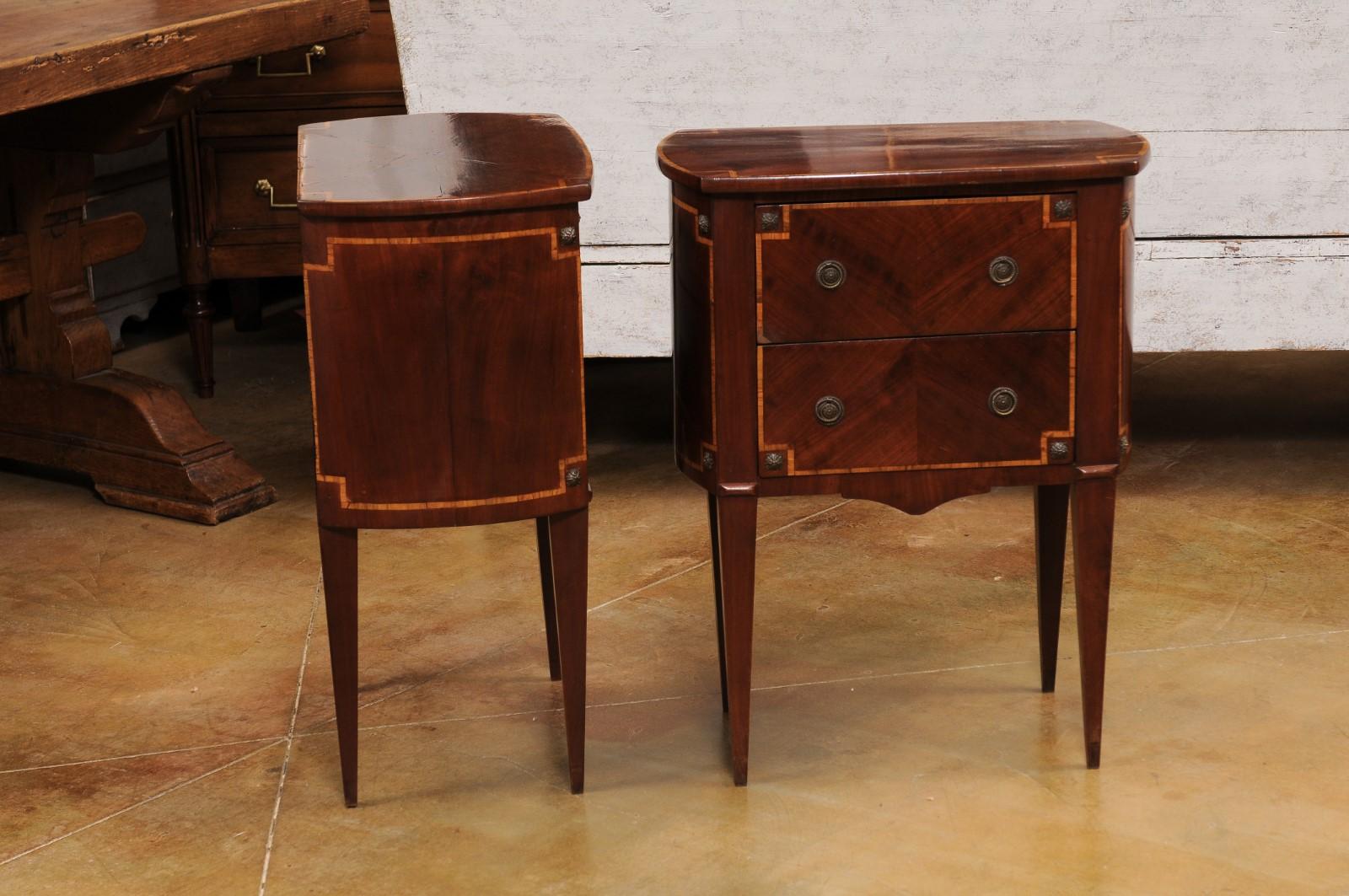 Italian Neoclassical Style 19th Century Mahogany and Birch Bedside Tables 3