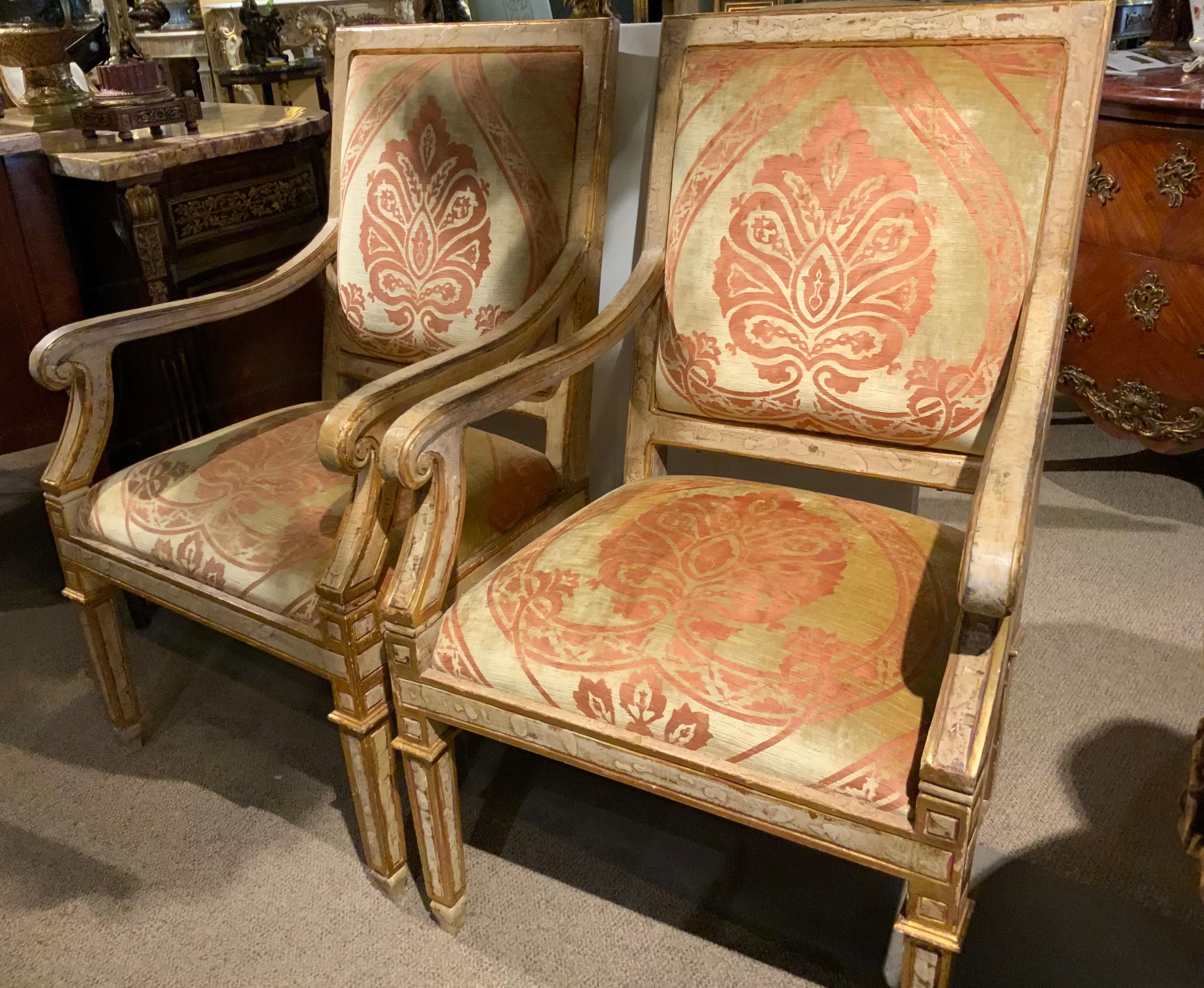 Italian Neoclassical Style age painted and parcel gilt arm chairs For Sale 6