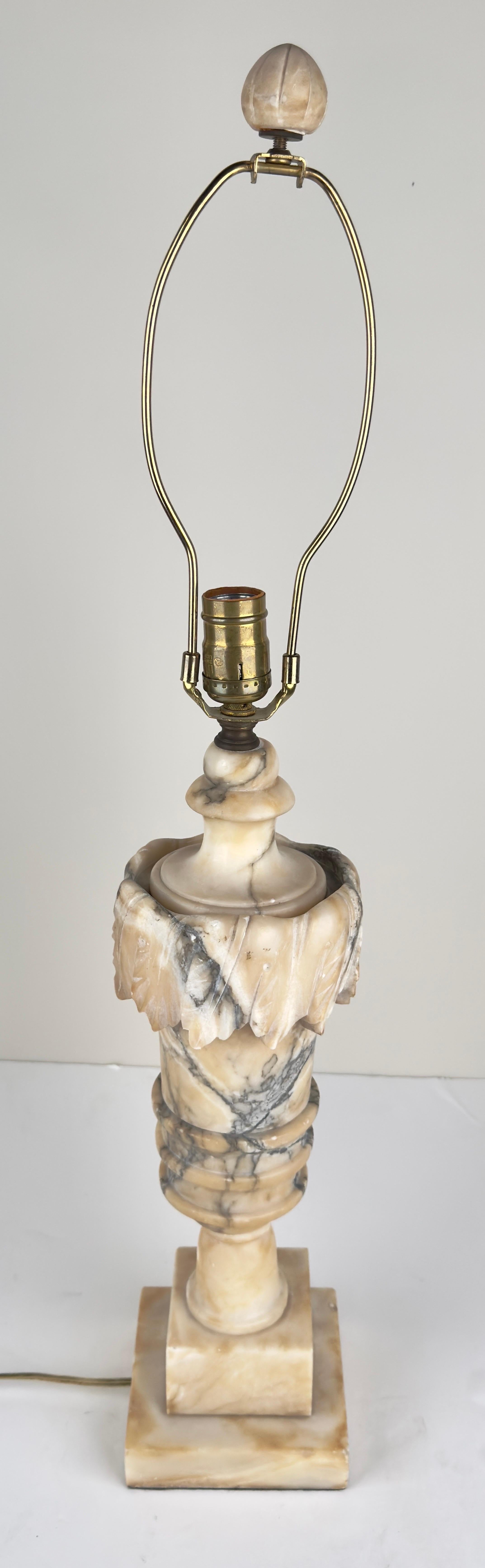 20th Century Italian Neoclassical Style Carrara Alabaster Marble Lamp, a Pair