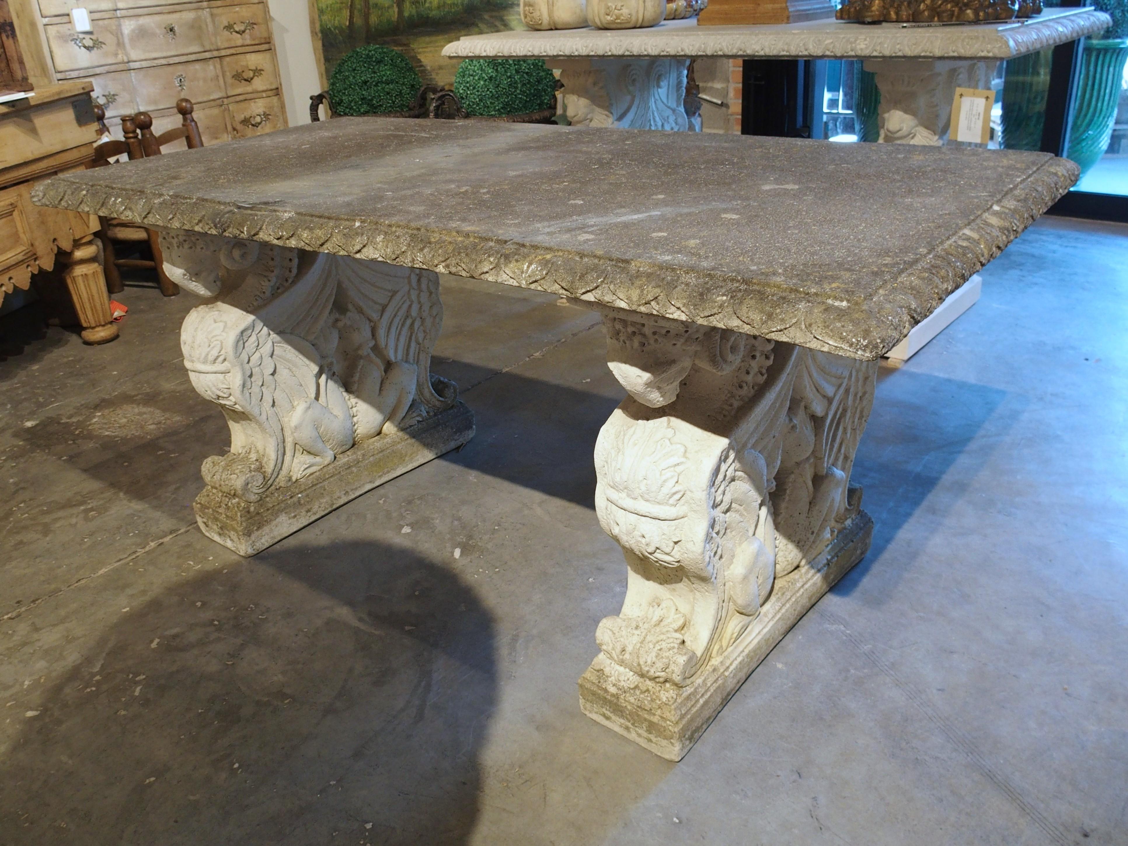 Mesa de jardín italiana de estilo neoclásico con decoración de cabezas de carnero aladas, 1900