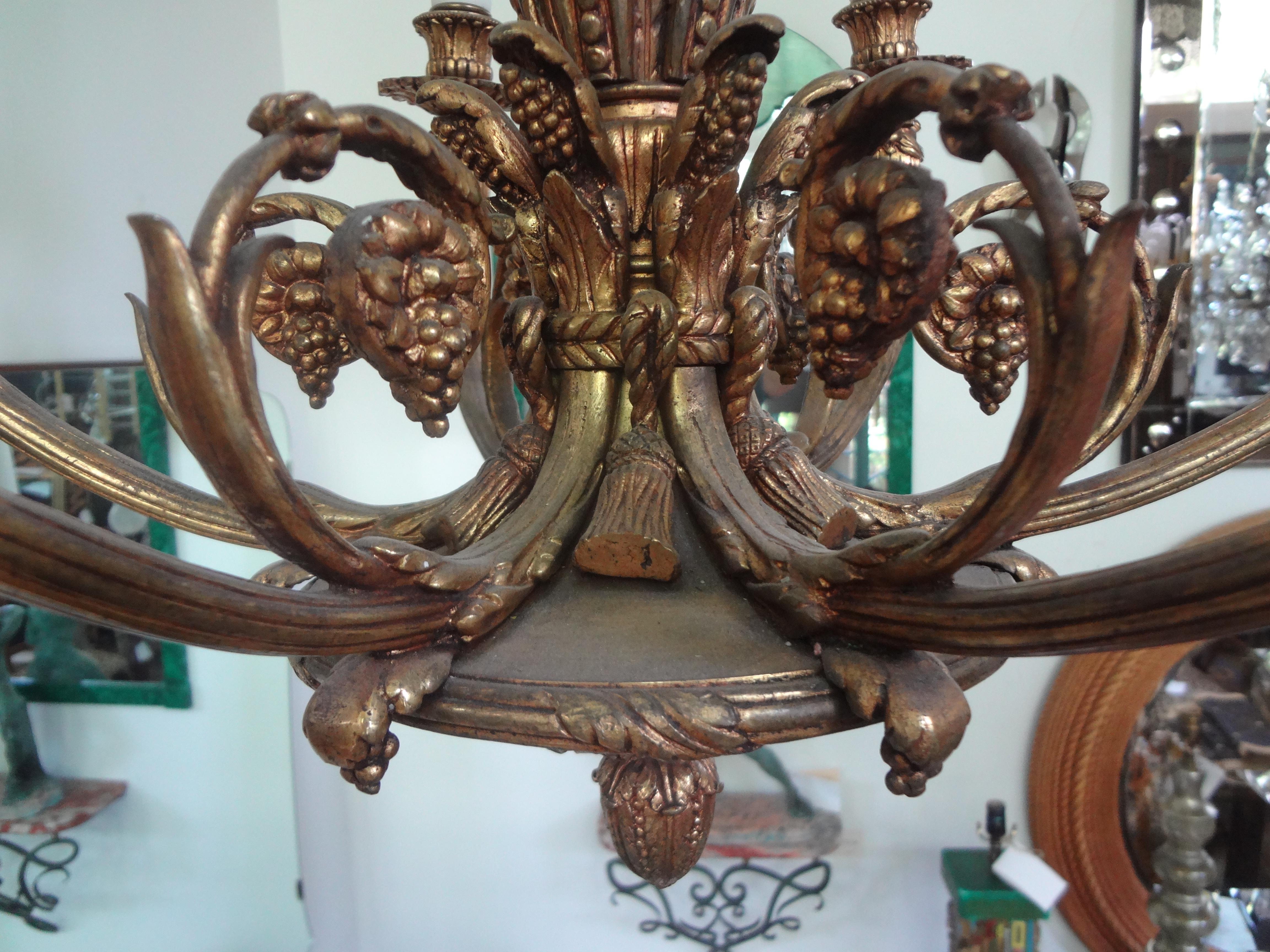Italian Neoclassical Style Gilt Bronze 6-Light Chandelier For Sale 4