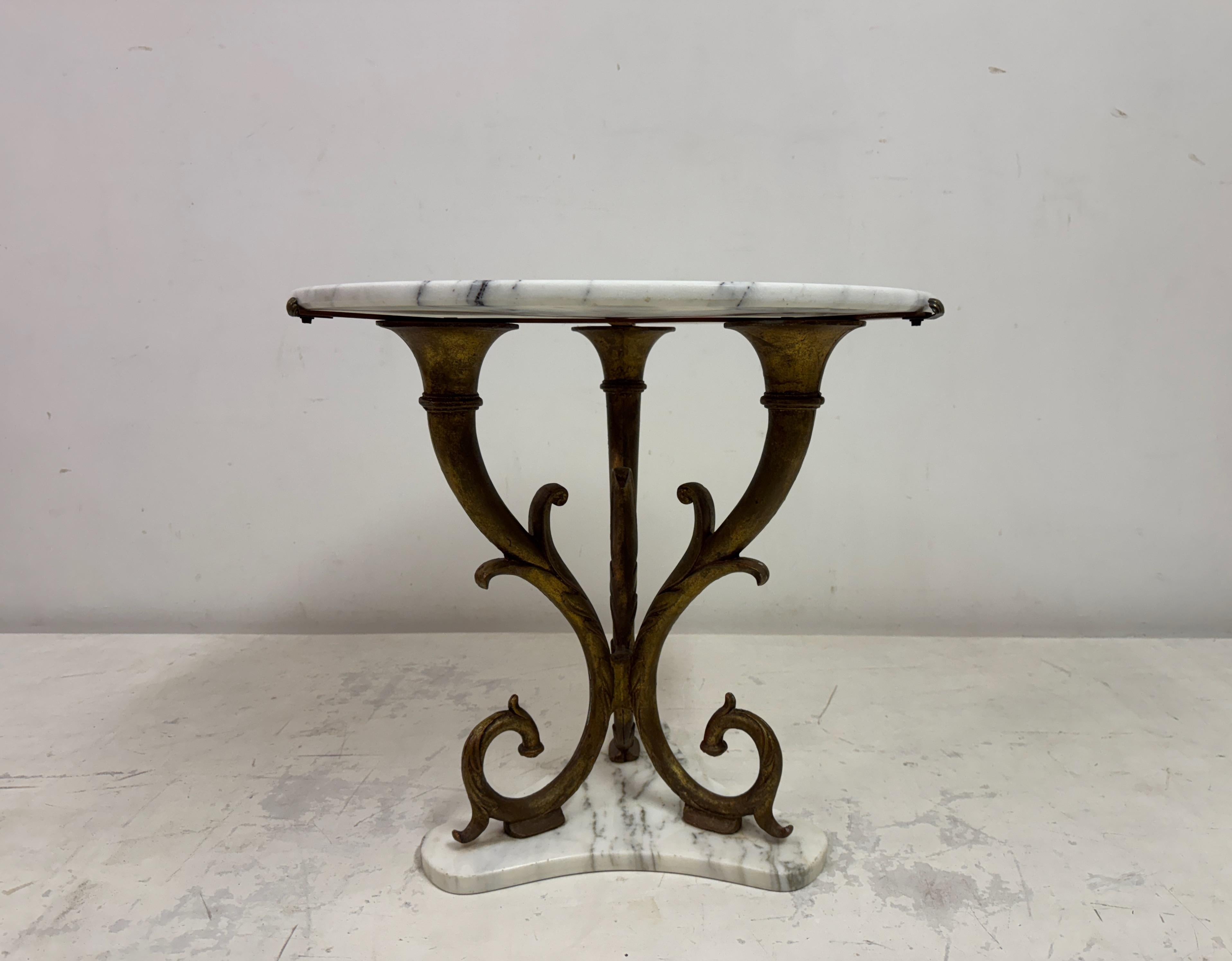 Italian Neoclassical-Style Gilt Metal and Marble Side Table, 1950s For Sale 7