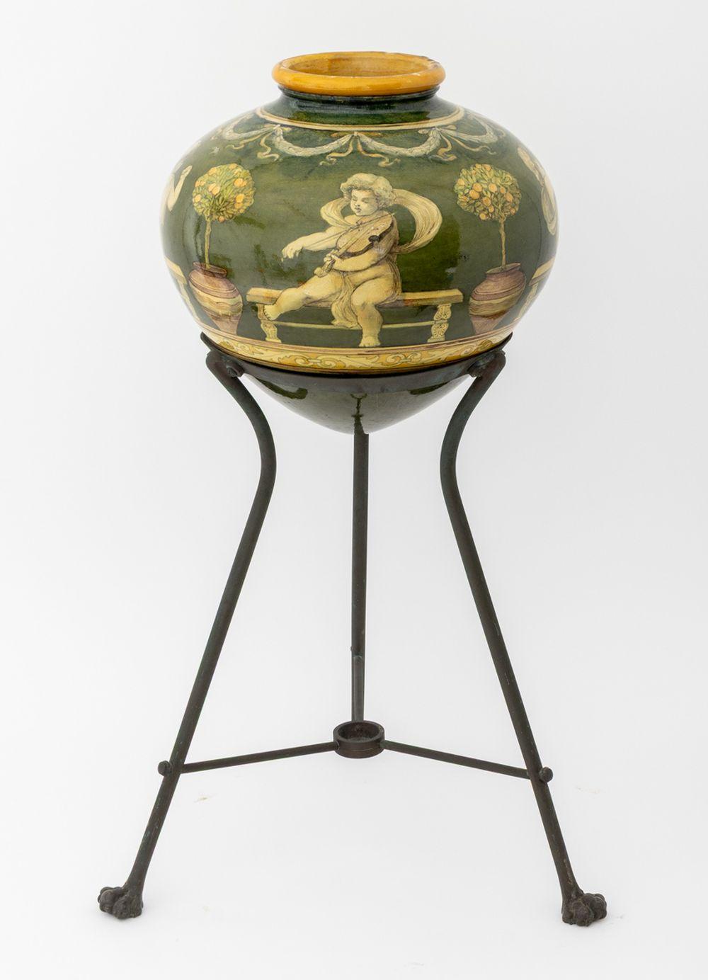 Ottone Vaso in ceramica smaltata in stile neoclassico italiano in vendita