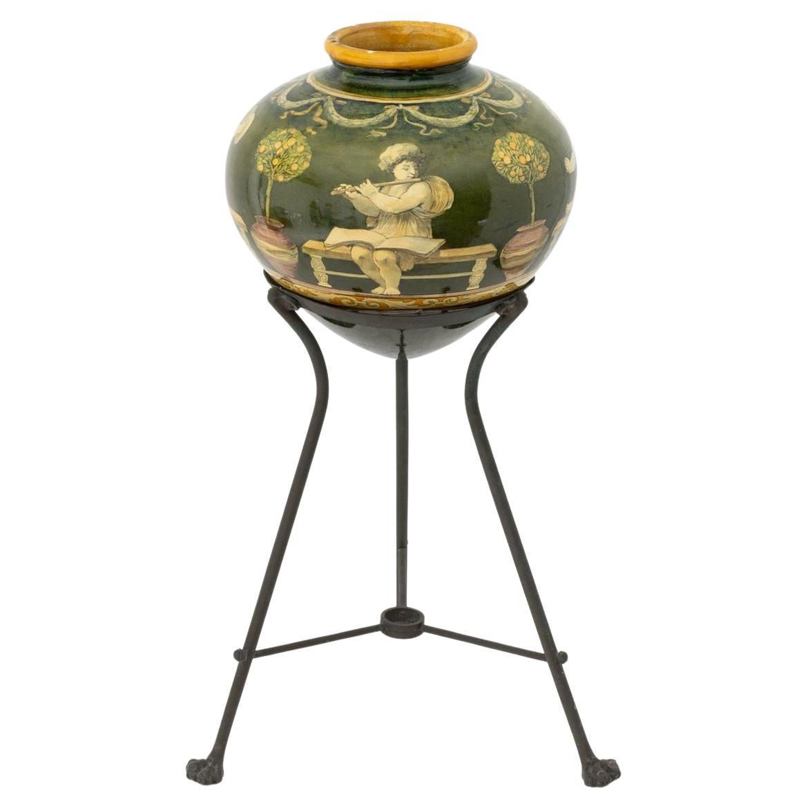 Vaso in ceramica smaltata in stile neoclassico italiano in vendita